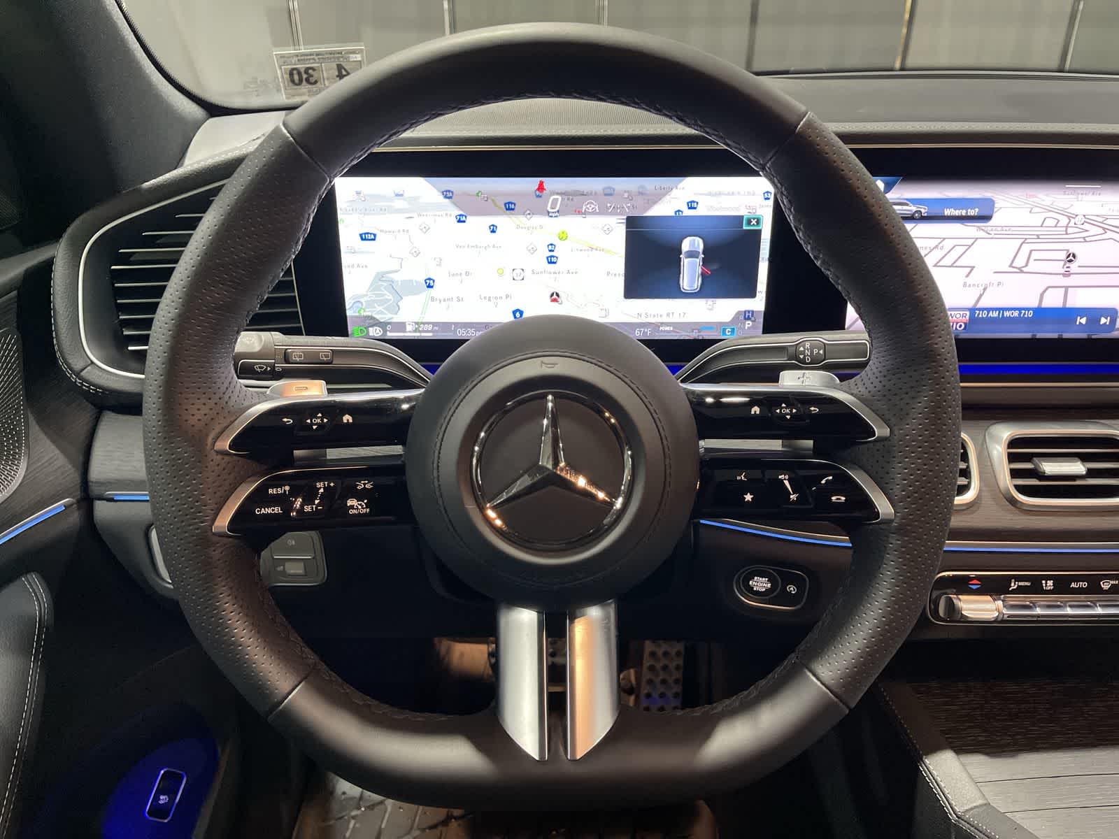 Thumbnail: 2025 Mercedes-Benz GLS - 27