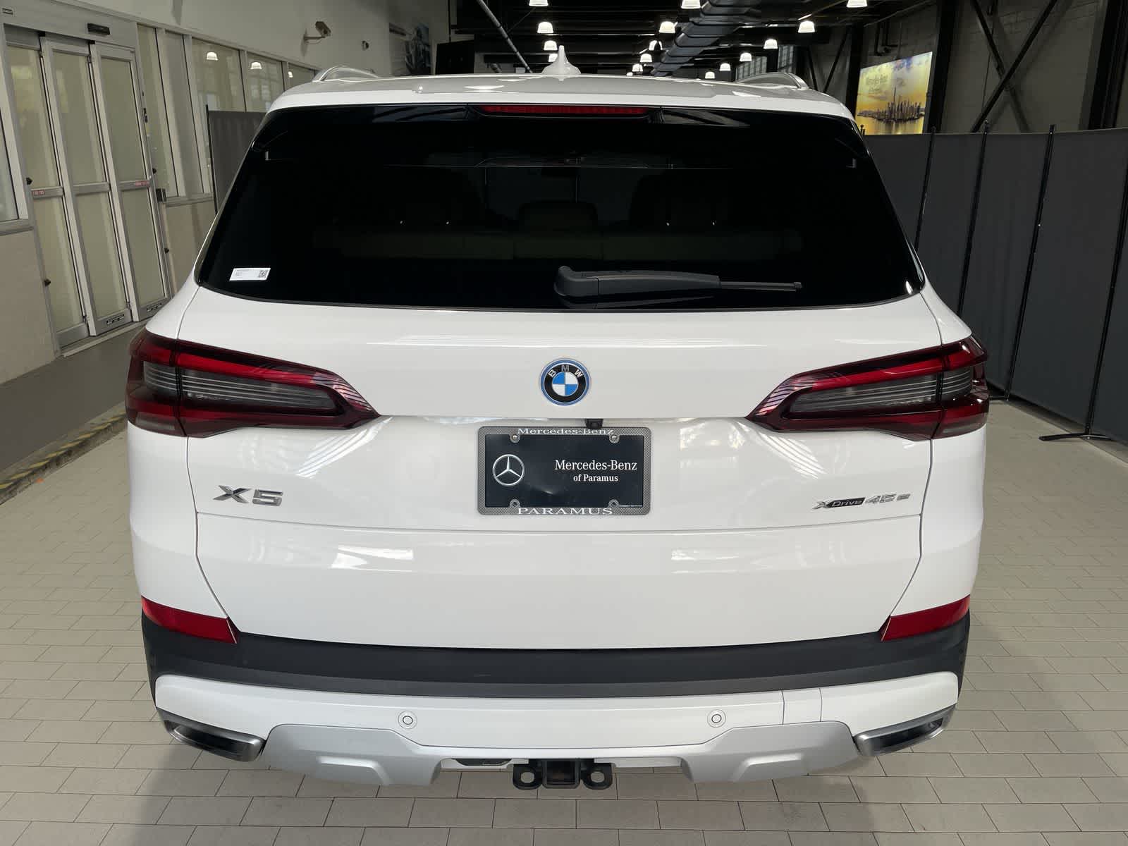 Thumbnail: 2022 BMW X5 - 17