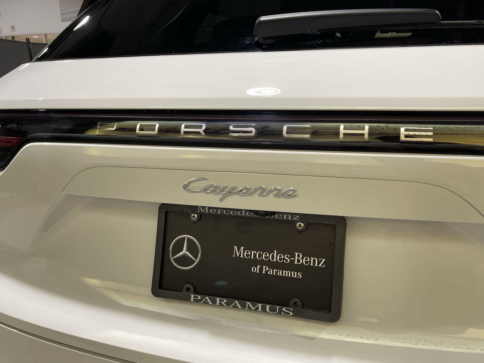 Thumbnail: 2023 Porsche Cayenne - 19