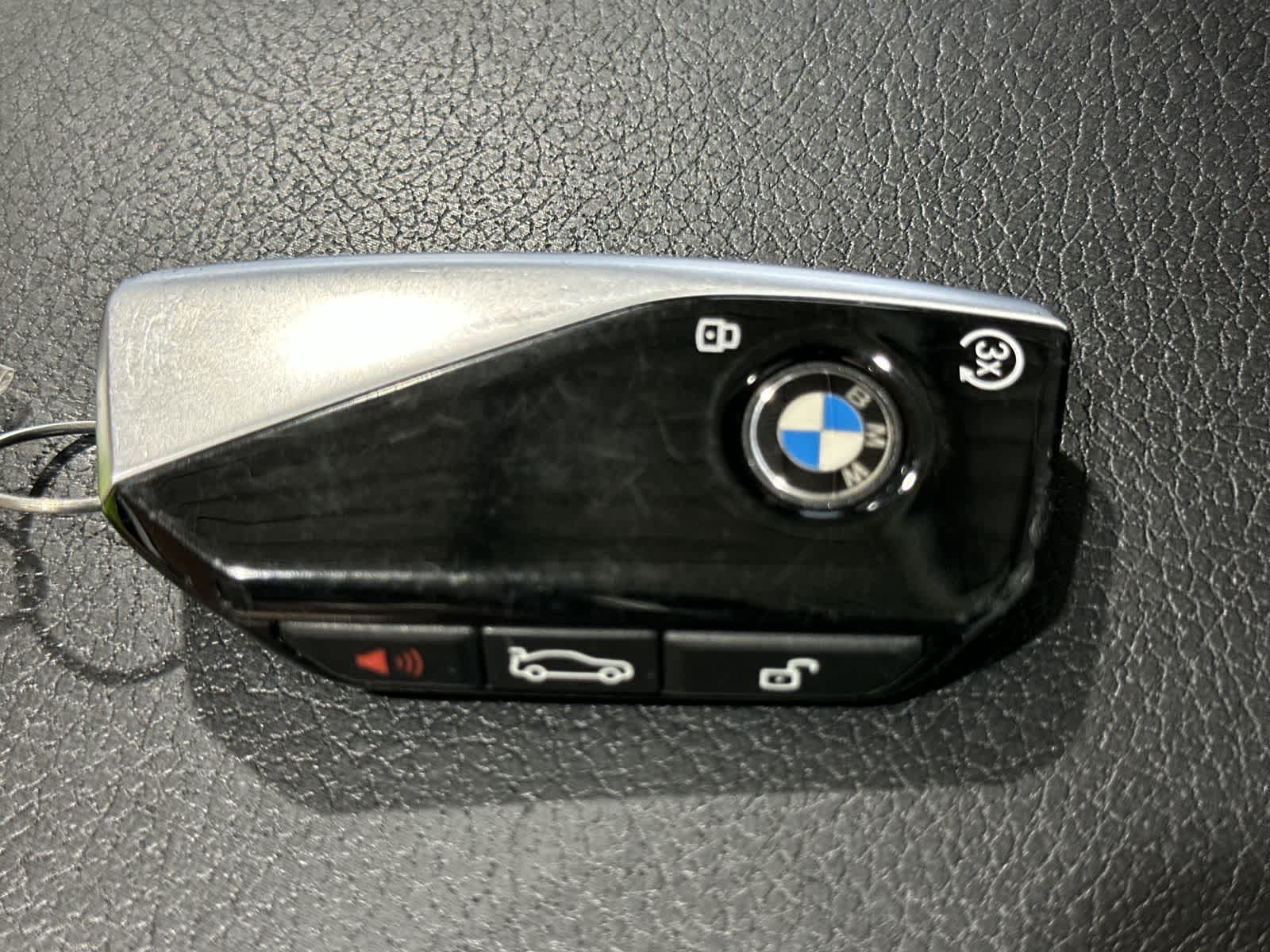Thumbnail: 2023 BMW 7 Series - 32