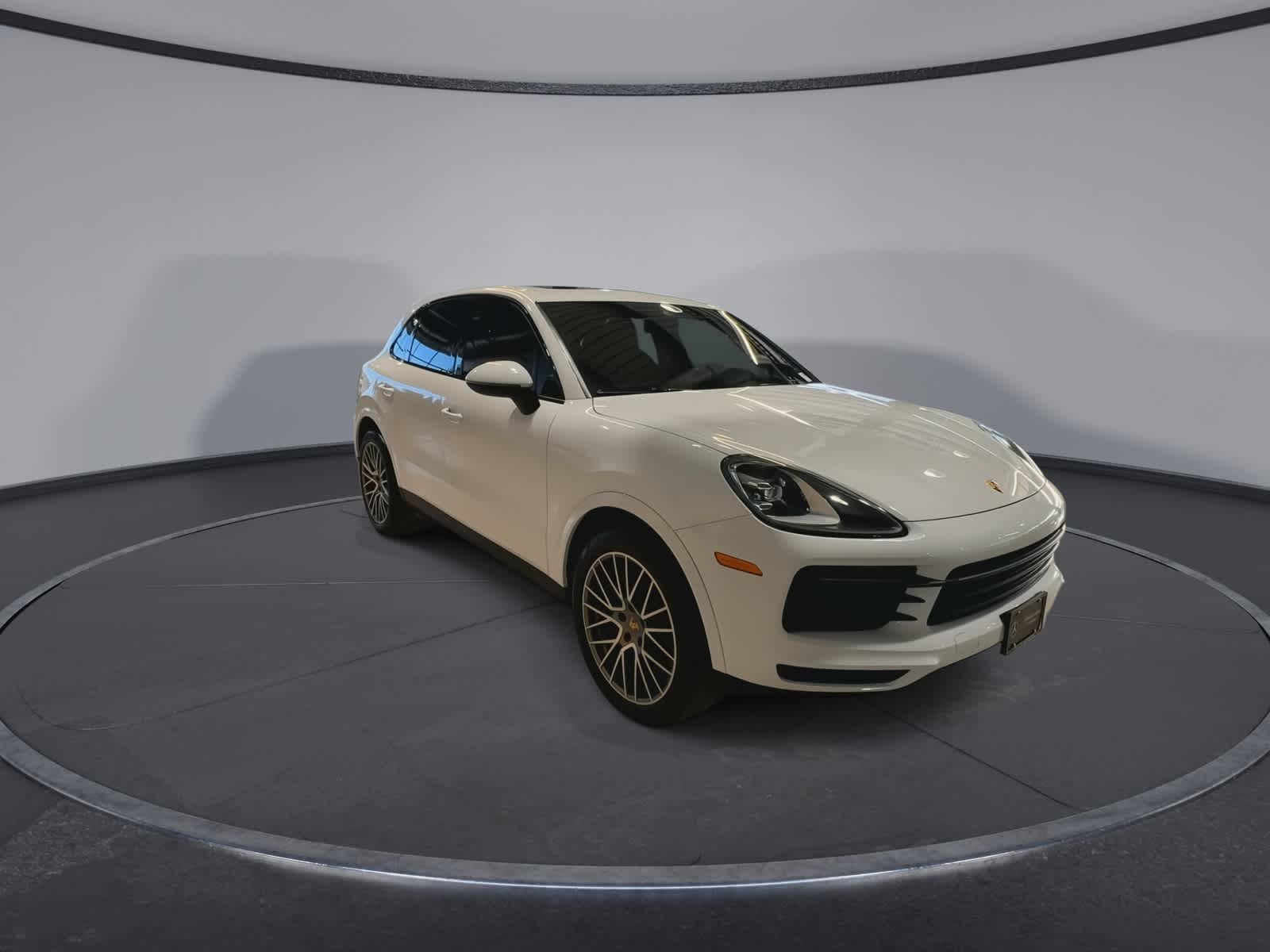 Thumbnail: 2022 Porsche Cayenne - 2