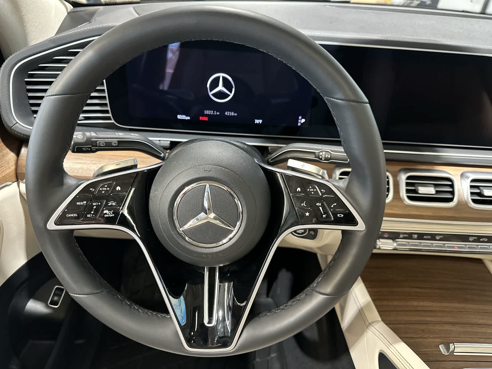 Thumbnail: 2024 Mercedes-Benz GLE - 27