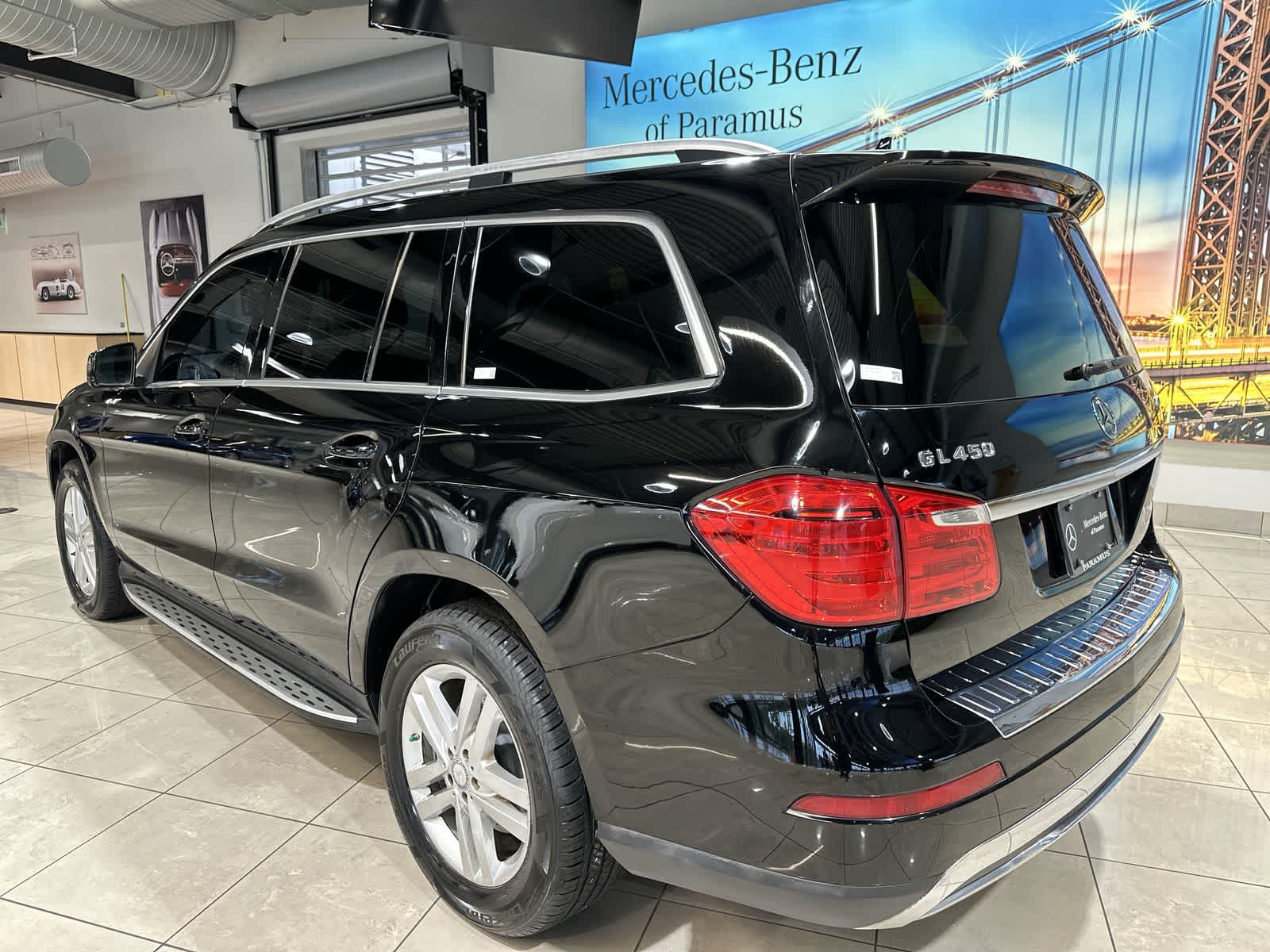 Thumbnail: 2013 Mercedes-Benz GL-Class - 16