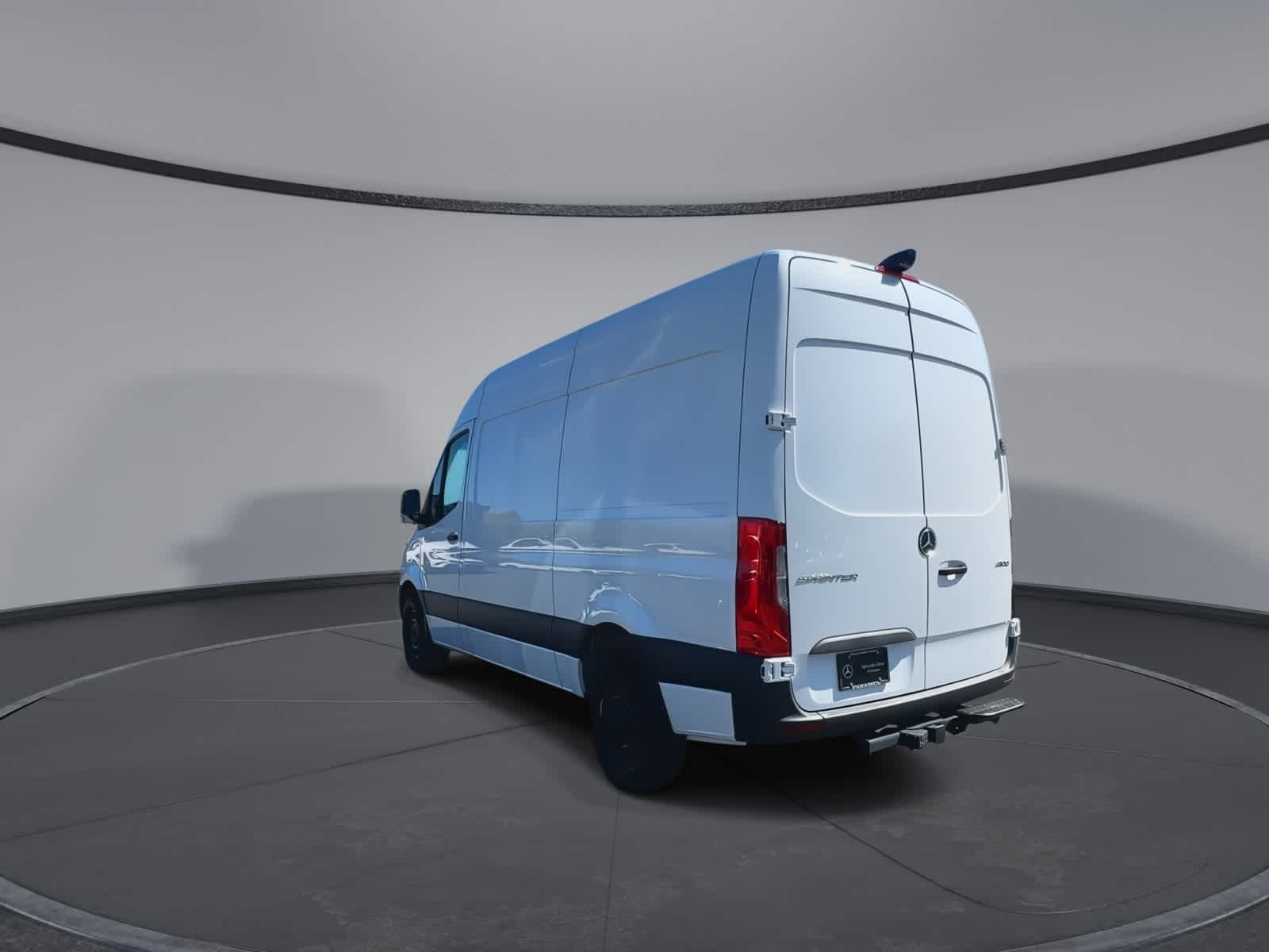 Thumbnail: 2025 Mercedes-Benz Sprinter - 12