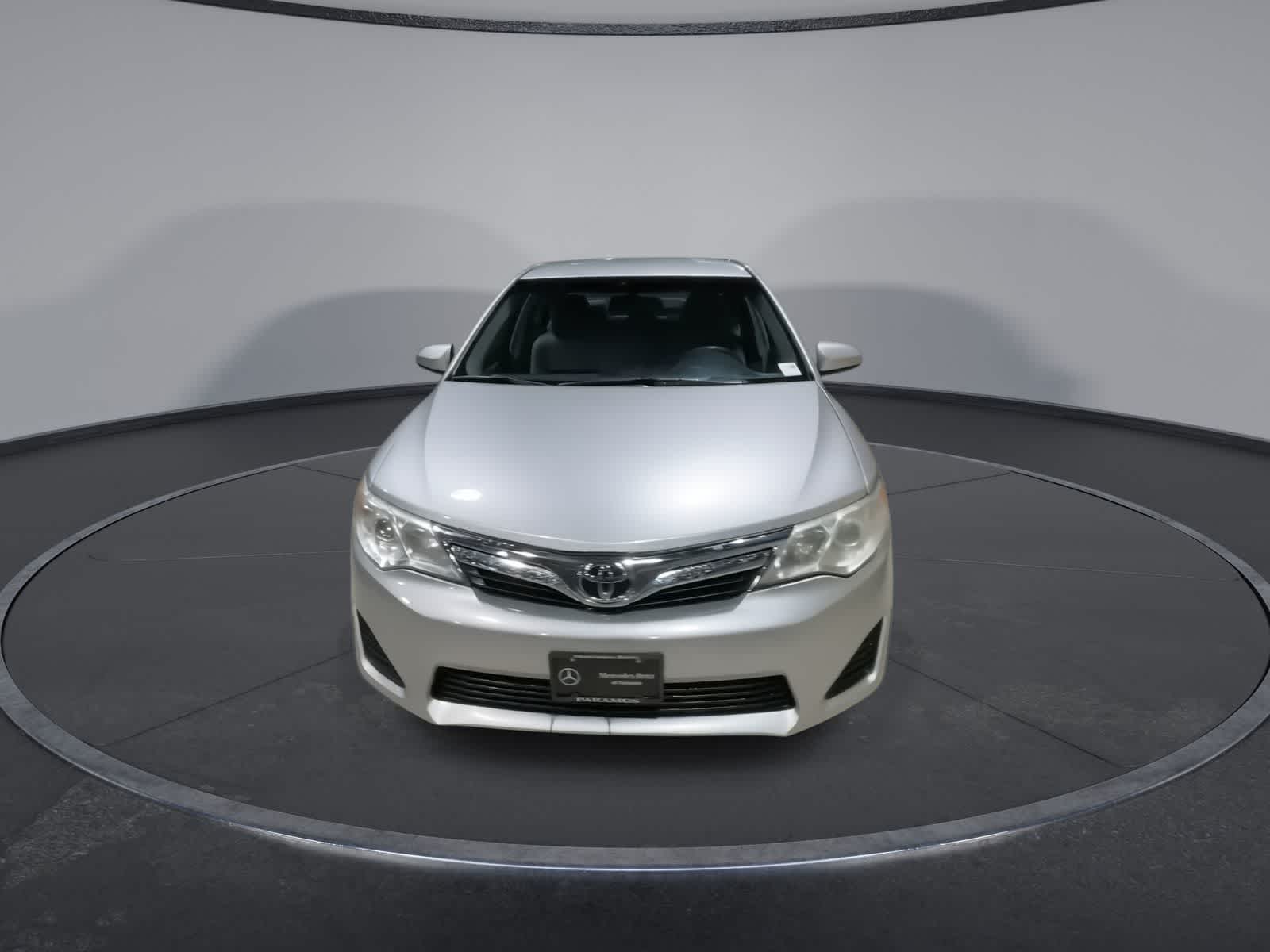 Thumbnail: 2012 Toyota Camry - 4