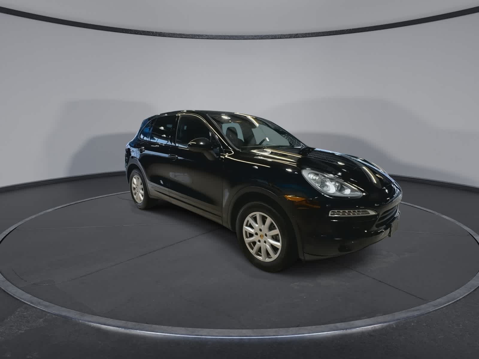 Thumbnail: 2014 Porsche Cayenne - 2