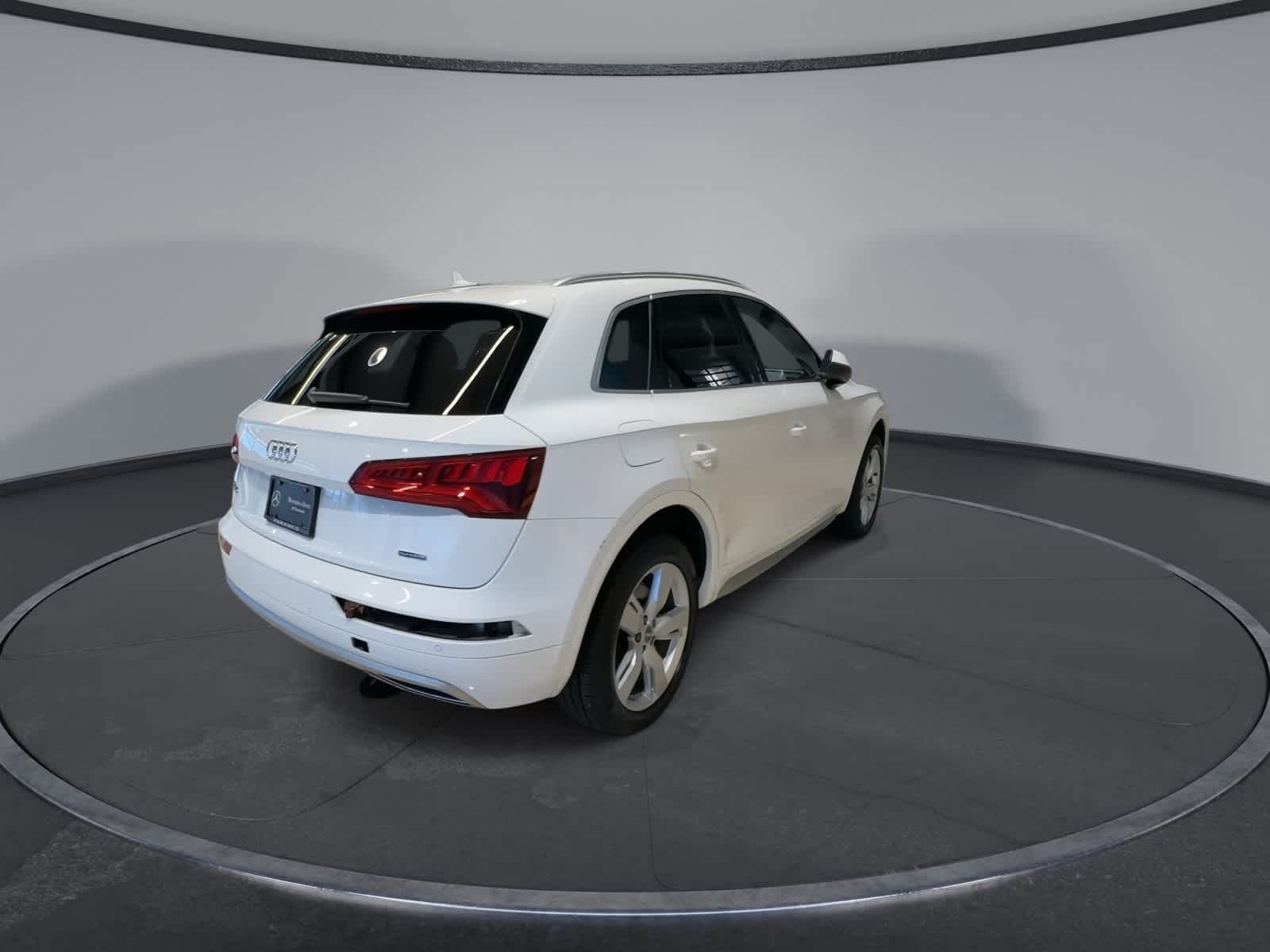 Thumbnail: 2019 Audi Q5 - 11