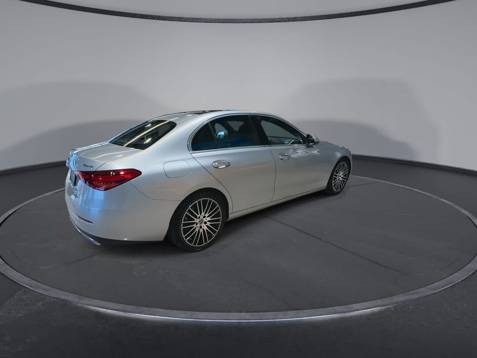 Thumbnail: 2022 Mercedes-Benz C-Class - 11