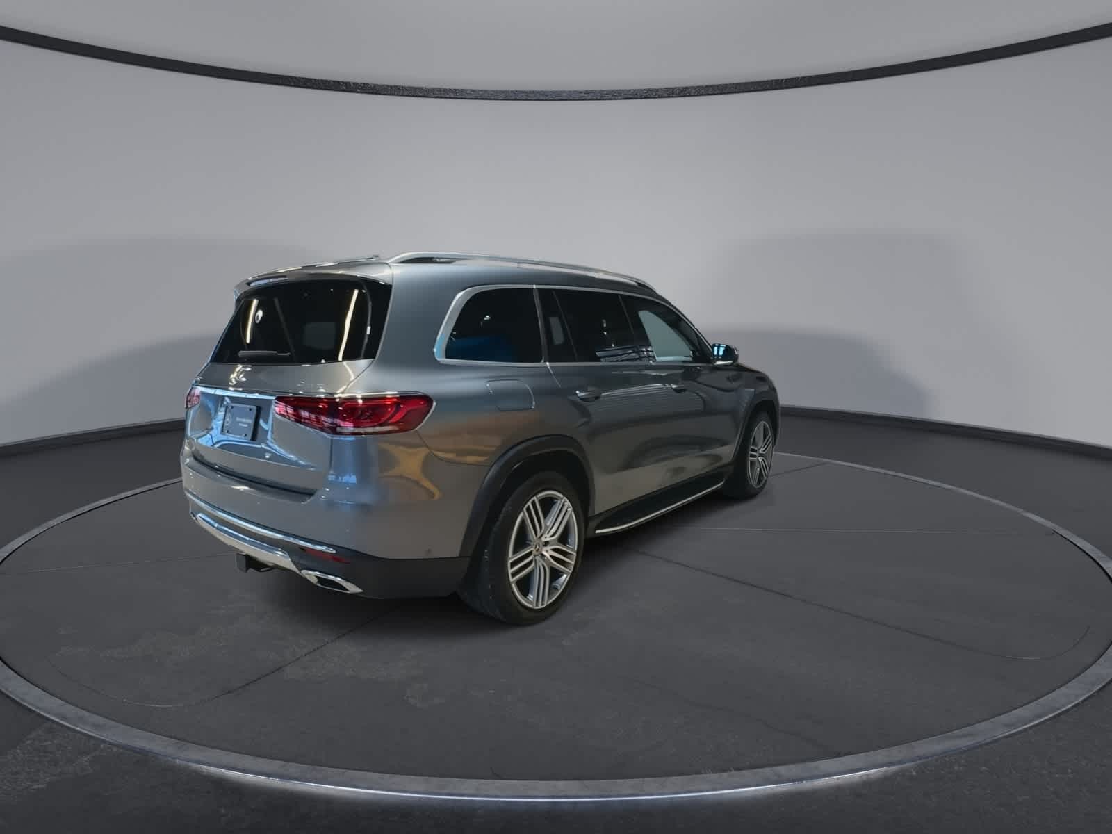 Thumbnail: 2021 Mercedes-Benz GLS - 11