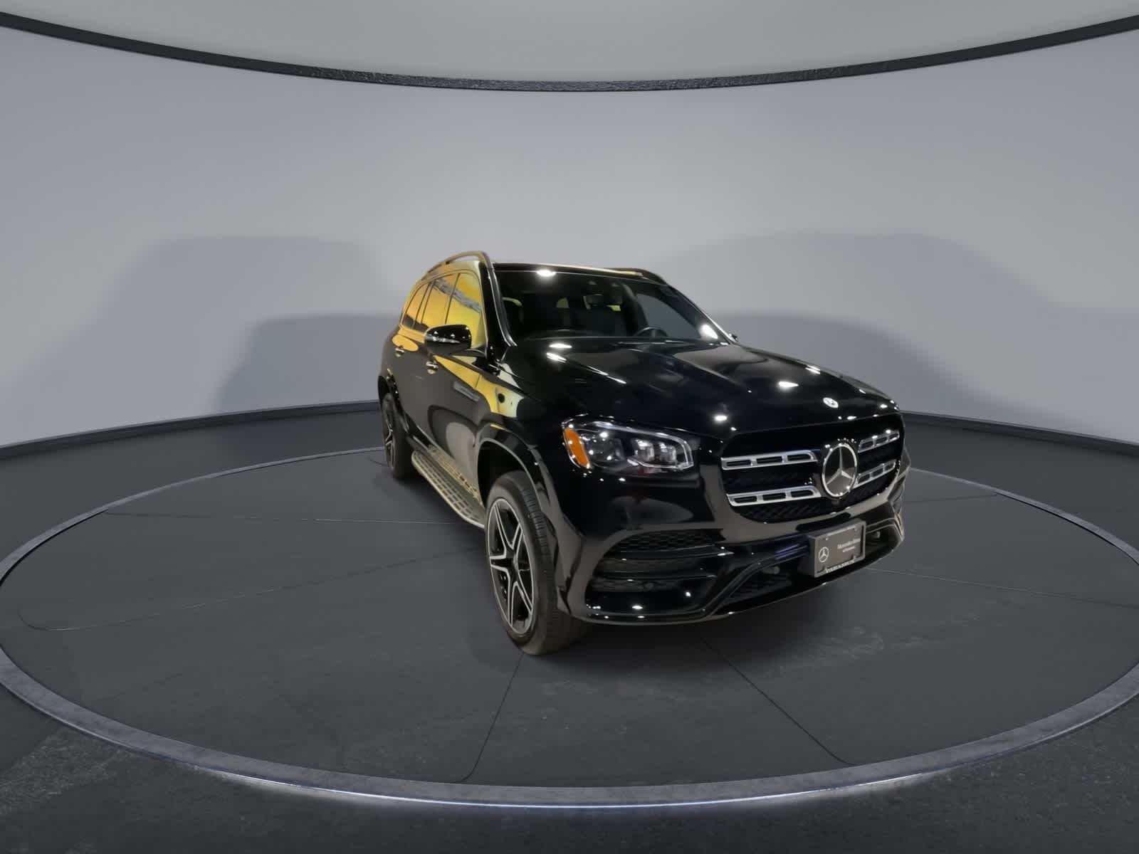 Thumbnail: 2022 Mercedes-Benz GLS - 3