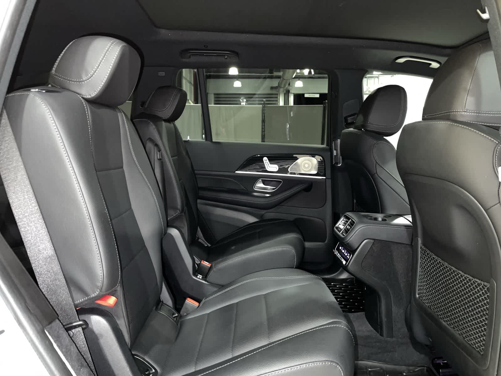 Thumbnail: 2024 Mercedes-Benz GLS - 25