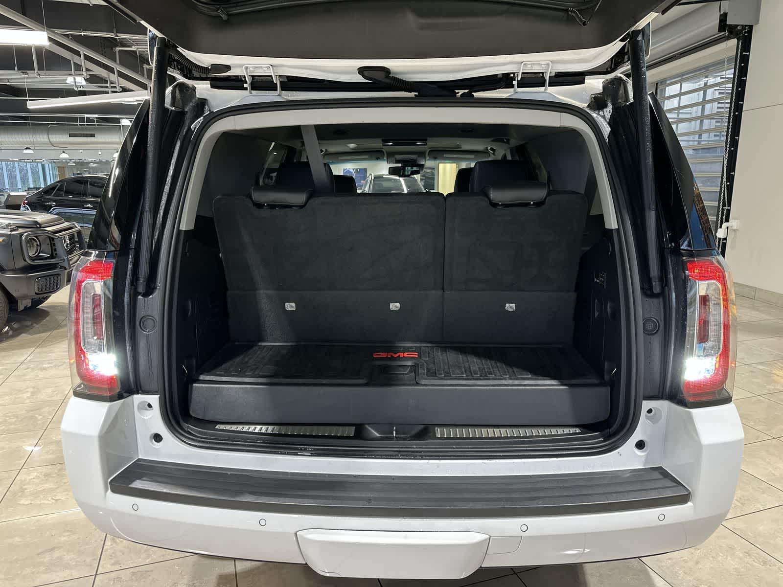 Thumbnail: 2018 GMC Yukon - 30