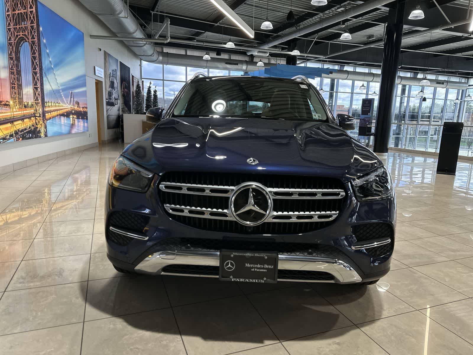 Thumbnail: 2026 Mercedes-Benz GLE - 18