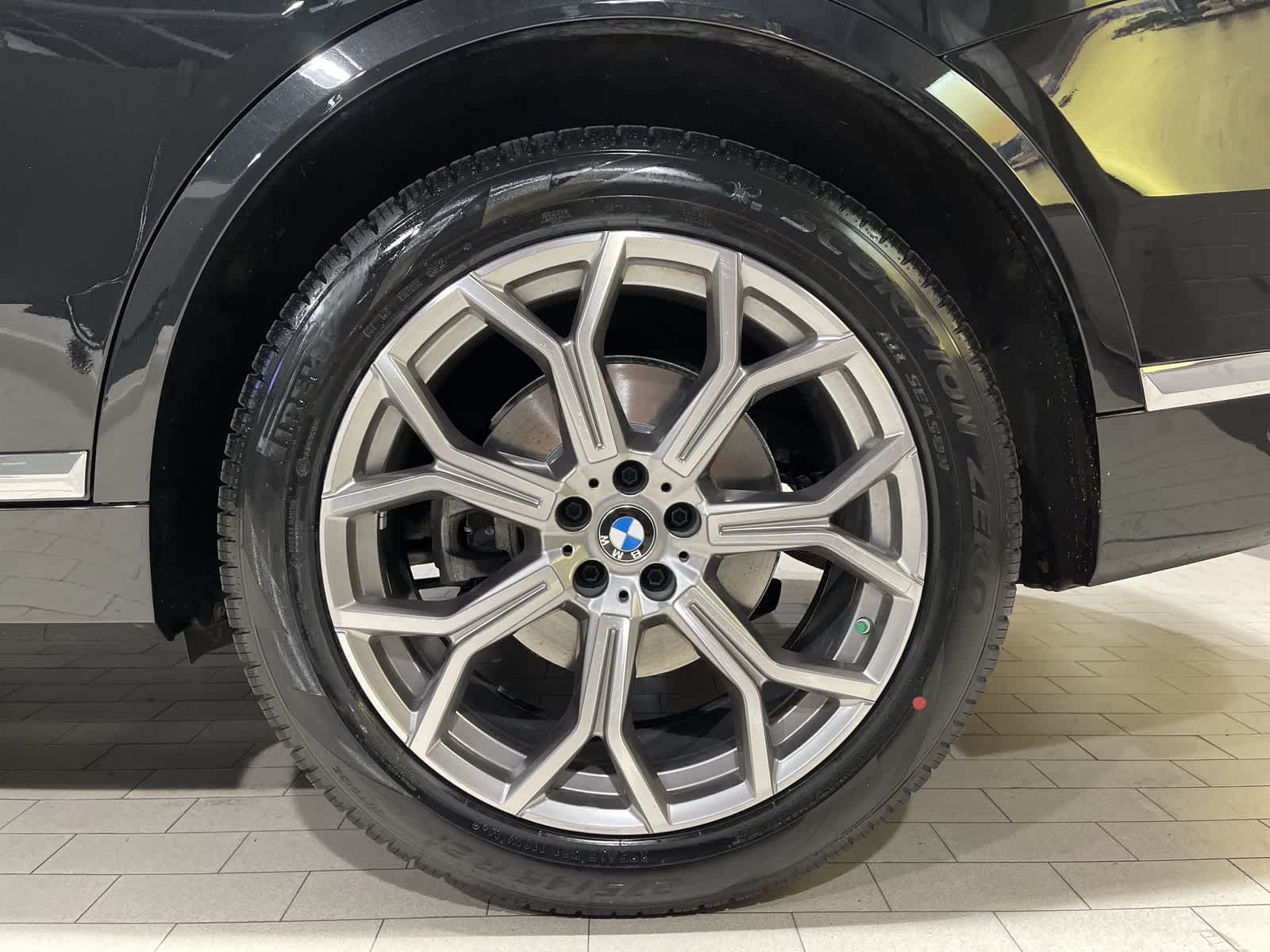 Thumbnail: 2023 BMW X7 - 20