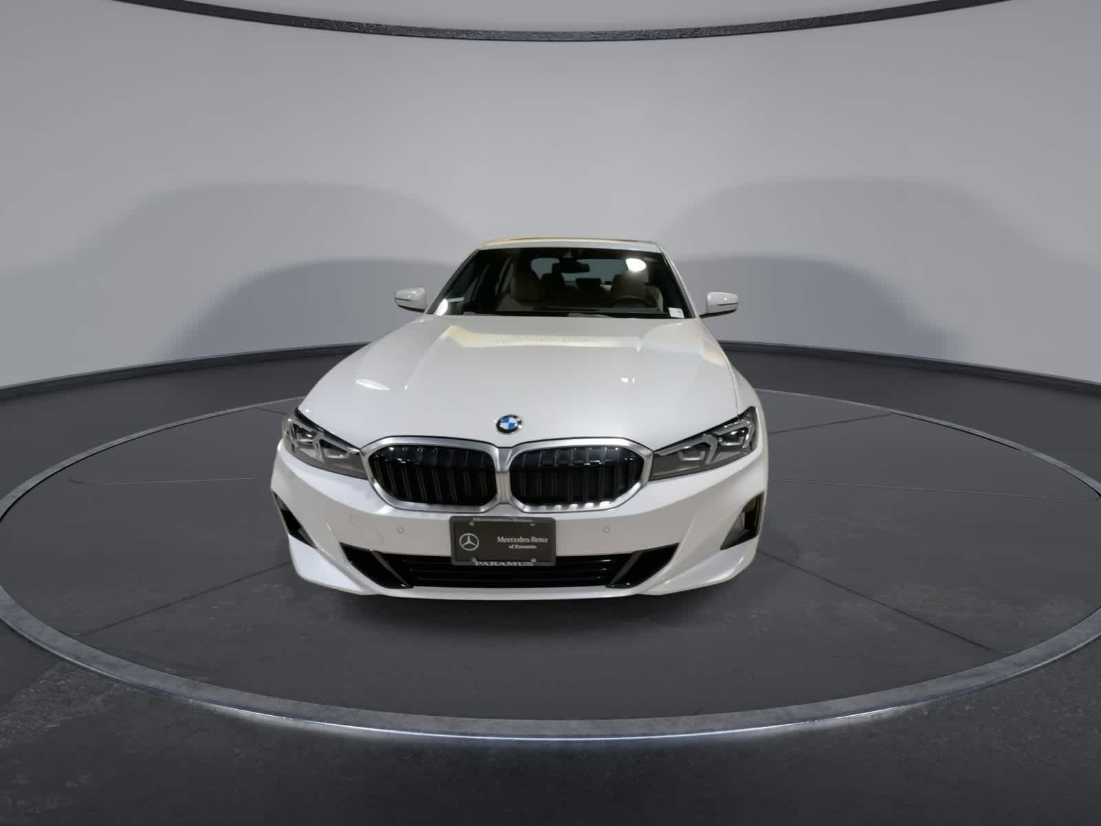 Thumbnail: 2024 BMW 3 Series - 4