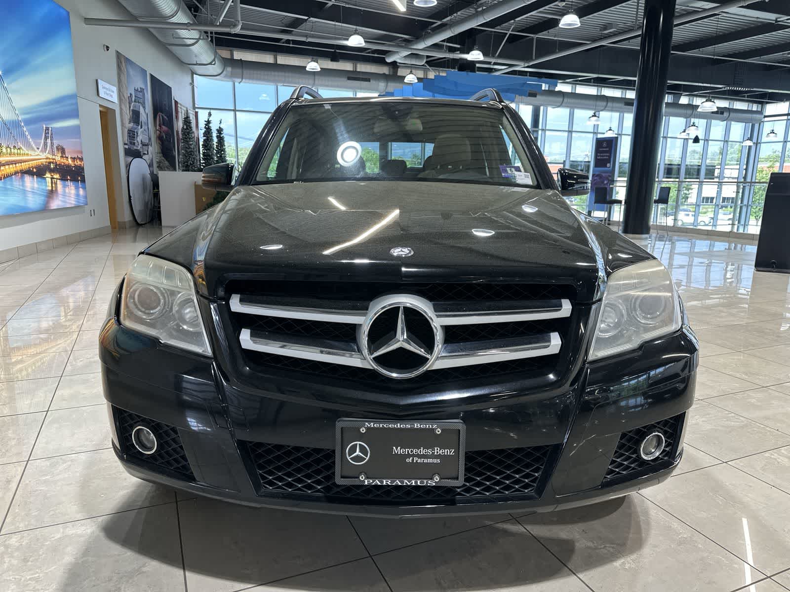Thumbnail: 2011 Mercedes-Benz GLK - 18