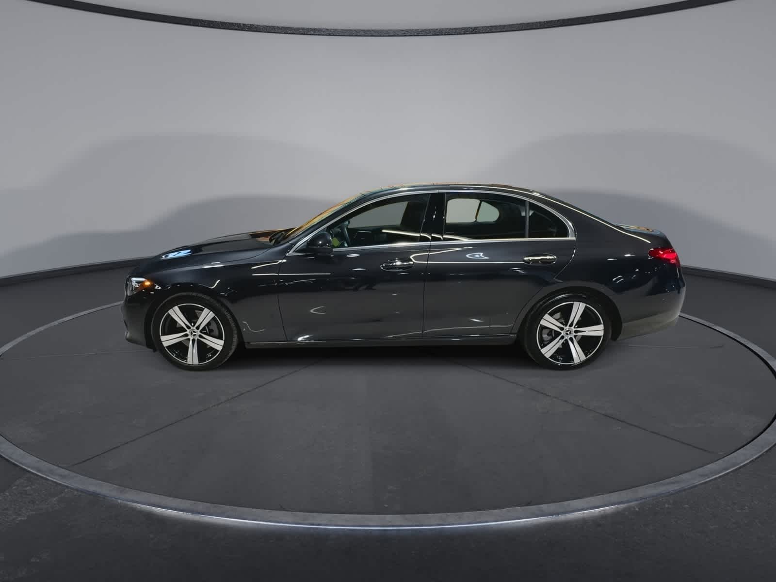 Thumbnail: 2025 Mercedes-Benz C-Class - 7