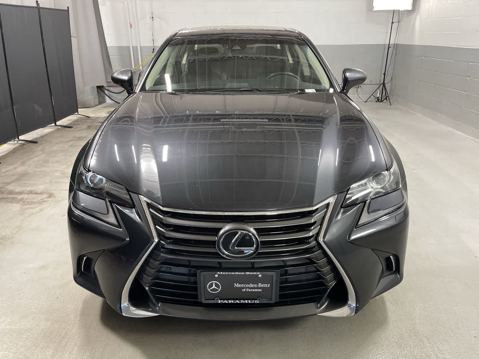 Thumbnail: 2018 Lexus GS - 18
