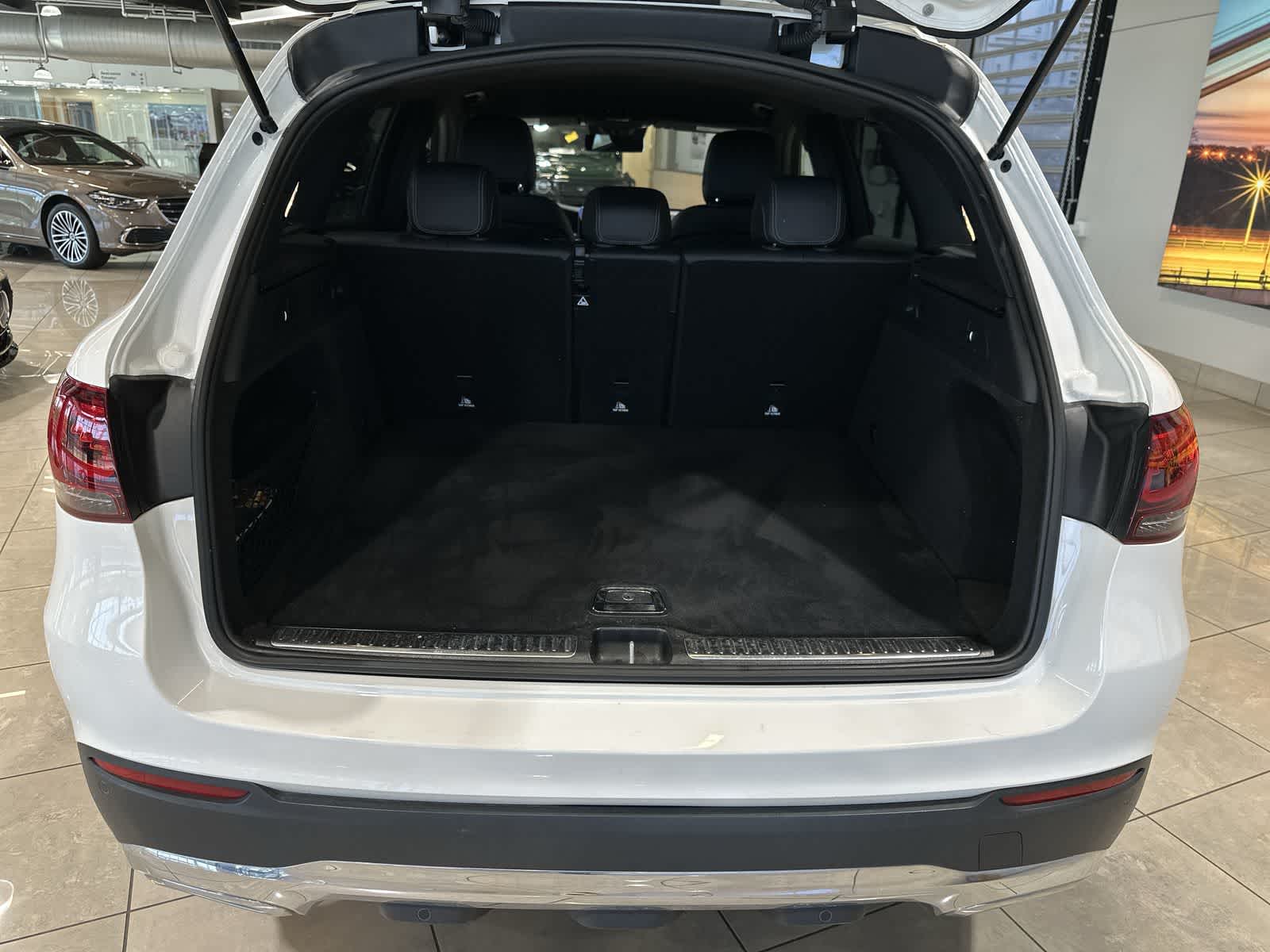 Thumbnail: 2022 Mercedes-Benz GLC - 30