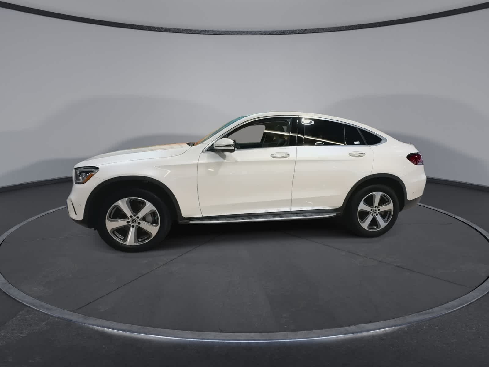 Thumbnail: 2023 Mercedes-Benz GLC - 6