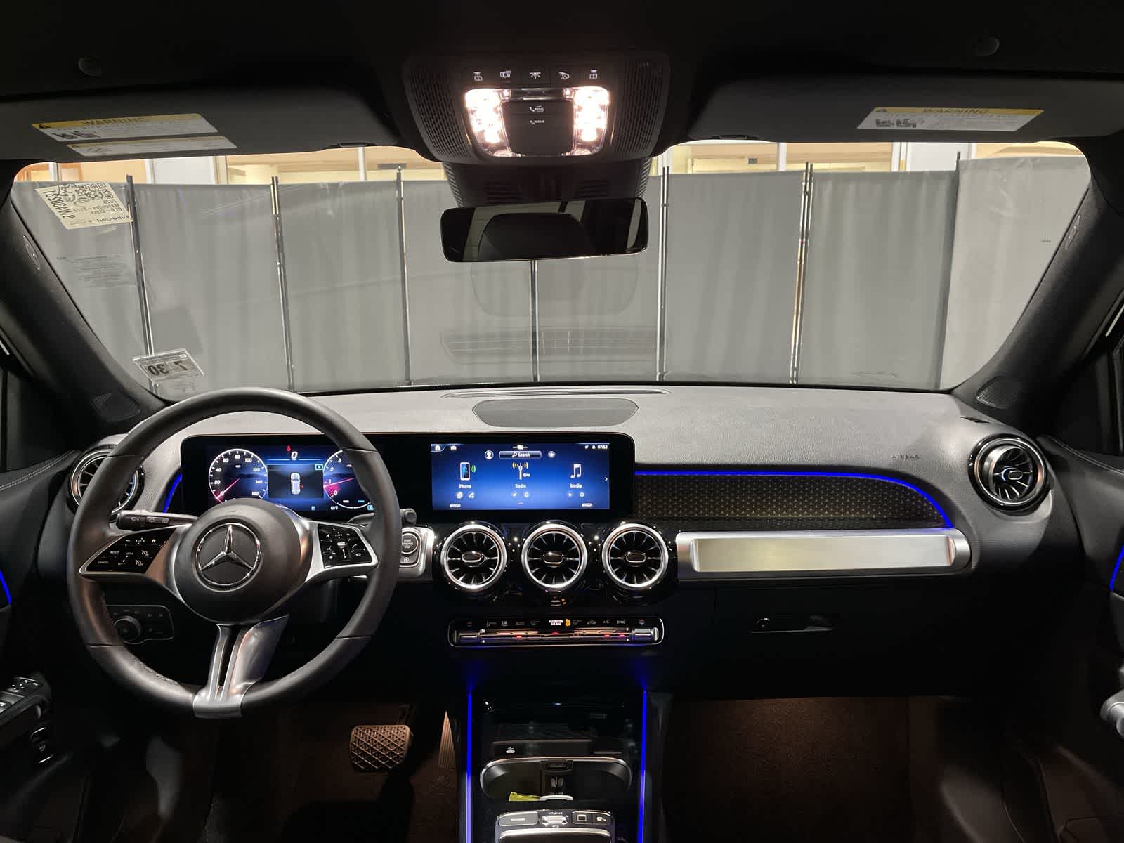 Thumbnail: 2025 Mercedes-Benz GLB - 22