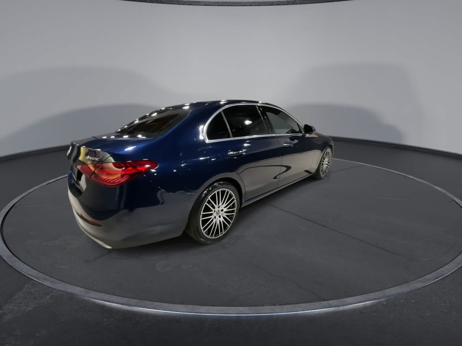 Thumbnail: 2023 Mercedes-Benz C-Class - 11