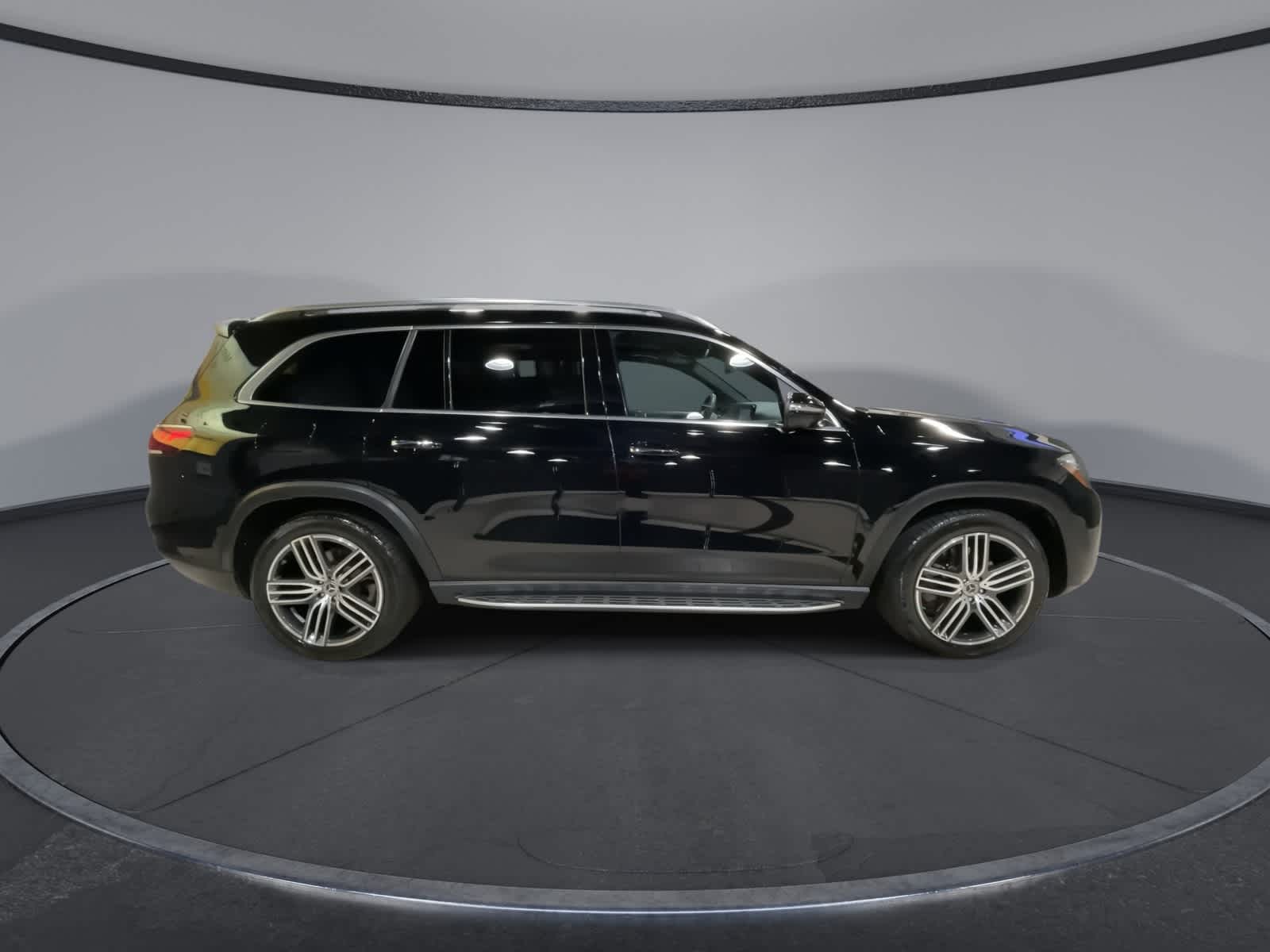Thumbnail: 2022 Mercedes-Benz GLS - 11