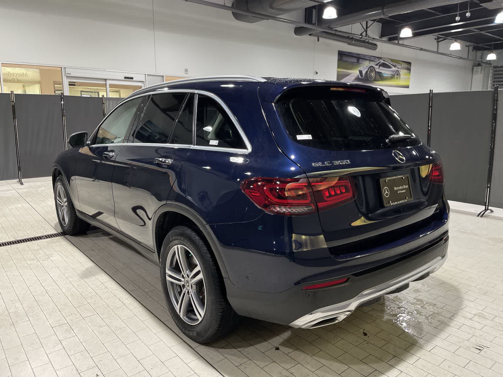 Thumbnail: 2022 Mercedes-Benz GLC - 16