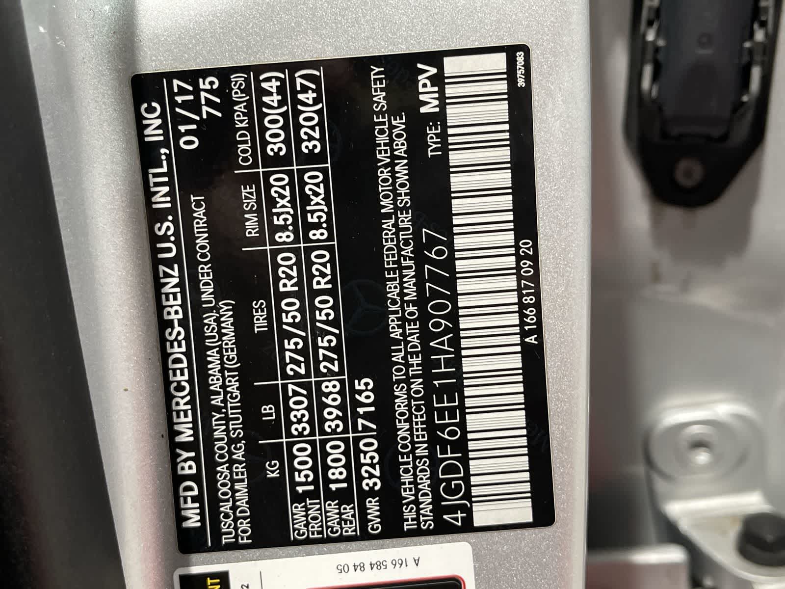 Thumbnail: 2017 Mercedes-Benz GLS - 33