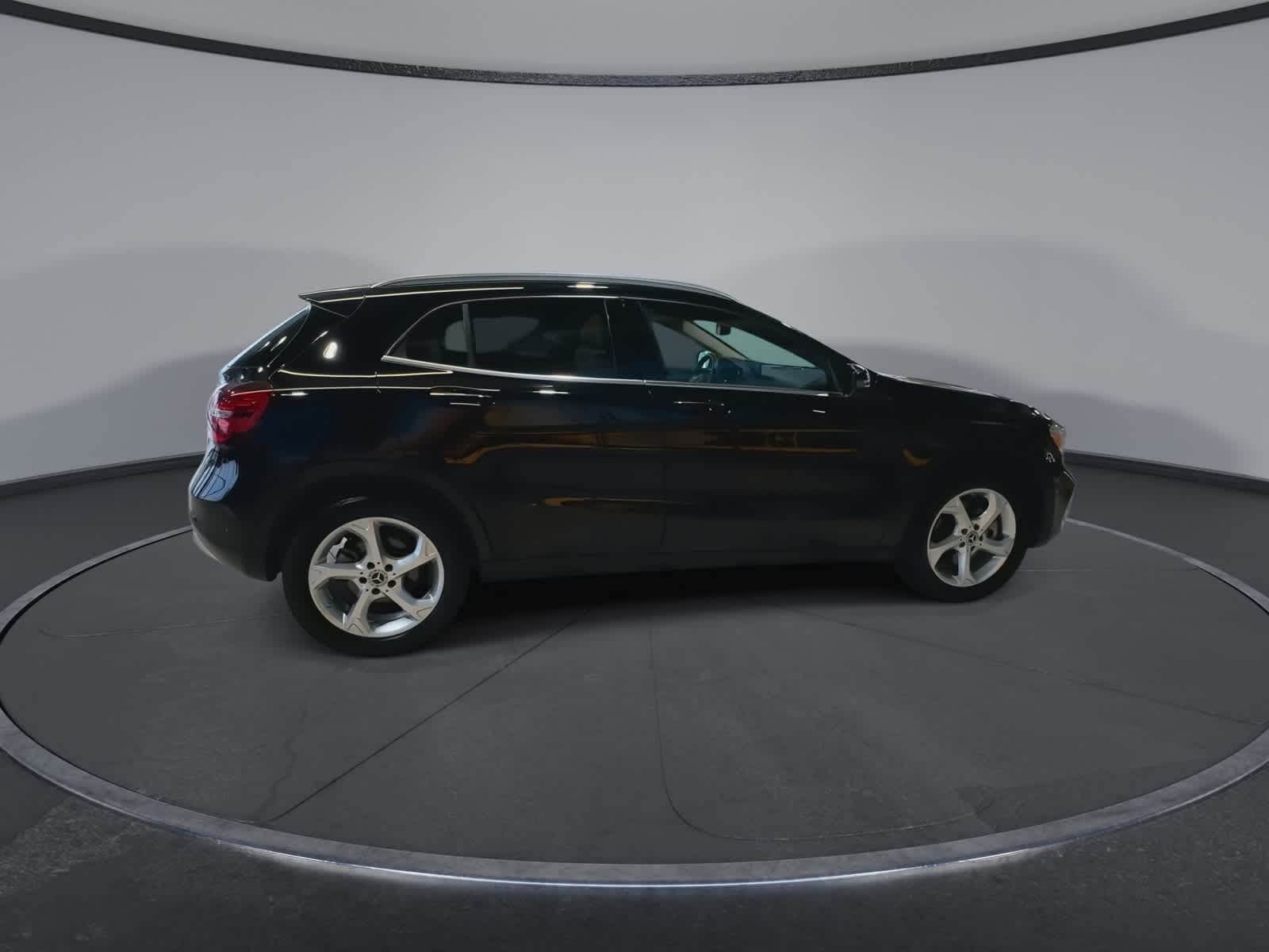 Thumbnail: 2019 Mercedes-Benz GLA - 12