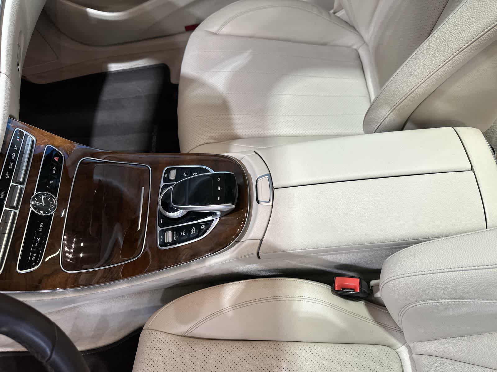 Thumbnail: 2019 Mercedes-Benz E-Class - 28