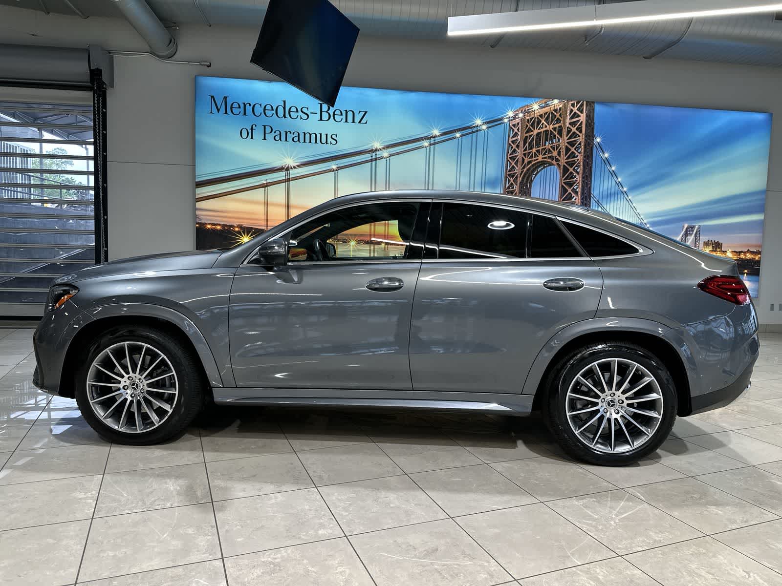 Thumbnail: 2025 Mercedes-Benz GLE - 14
