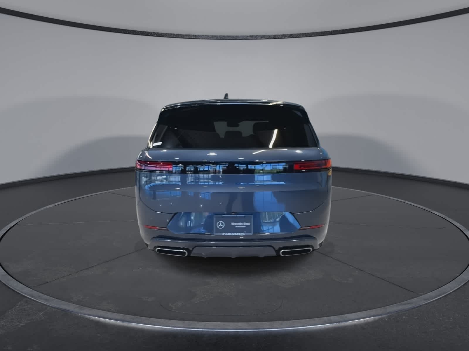 Thumbnail: 2025 Land Rover Range Rover Sport - 10