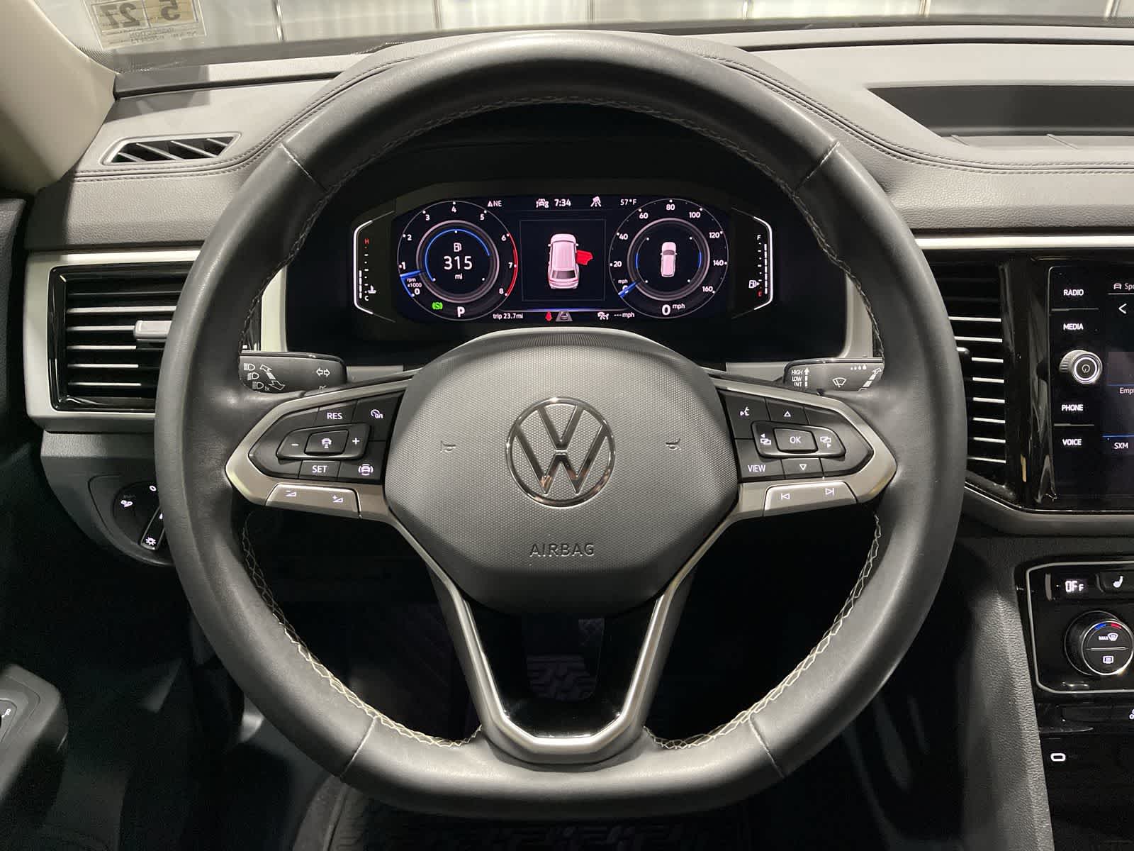 Thumbnail: 2022 Volkswagen Atlas - 27