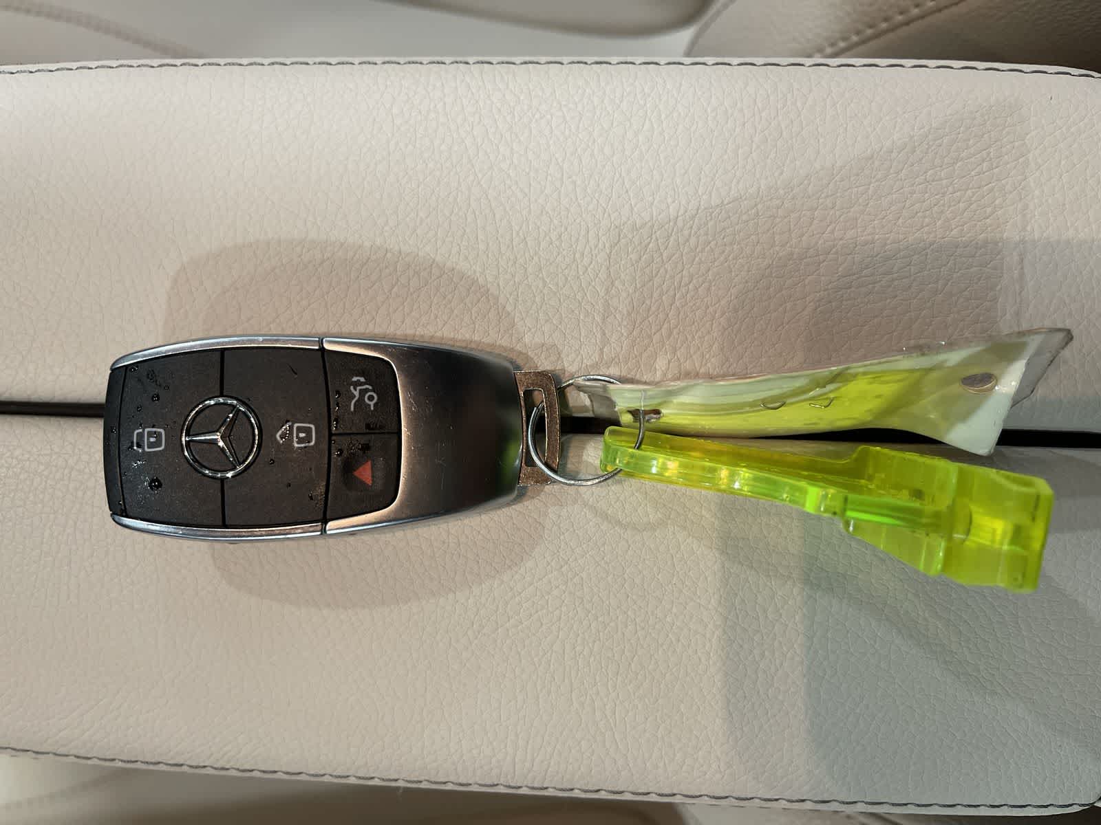 Thumbnail: 2025 Mercedes-Benz GLB - 32