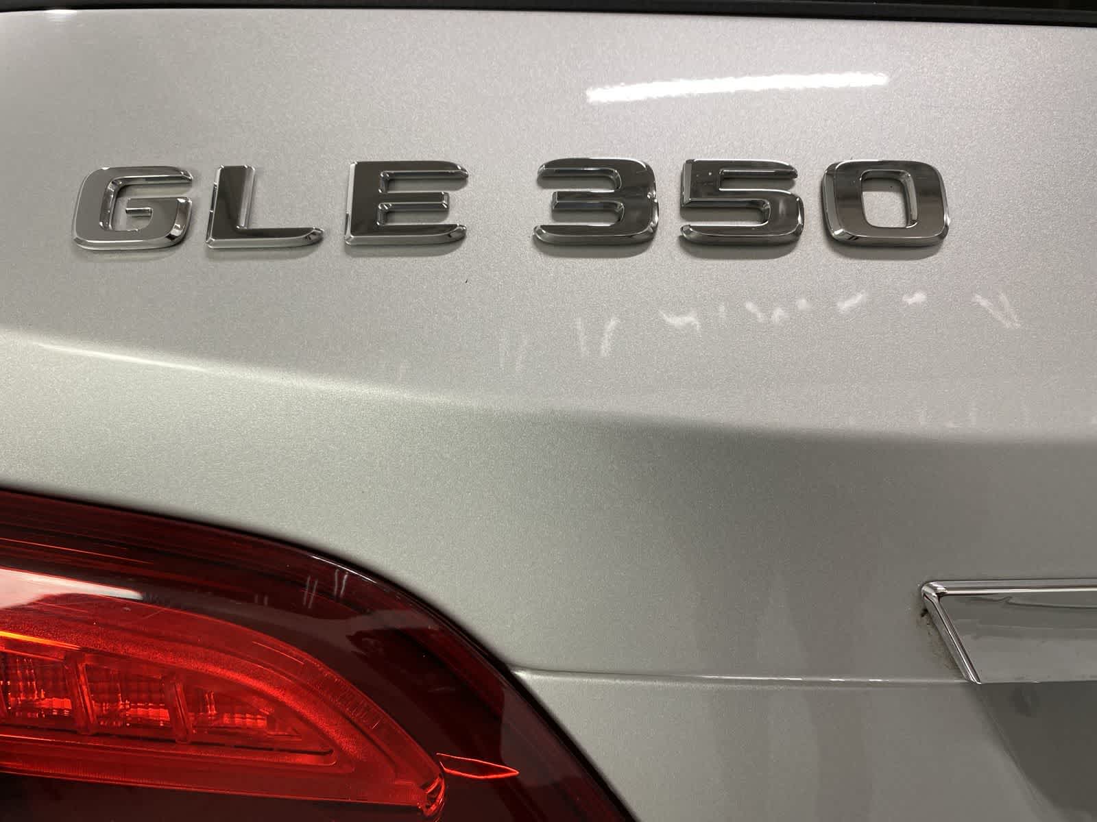 Thumbnail: 2018 Mercedes-Benz GLE - 19