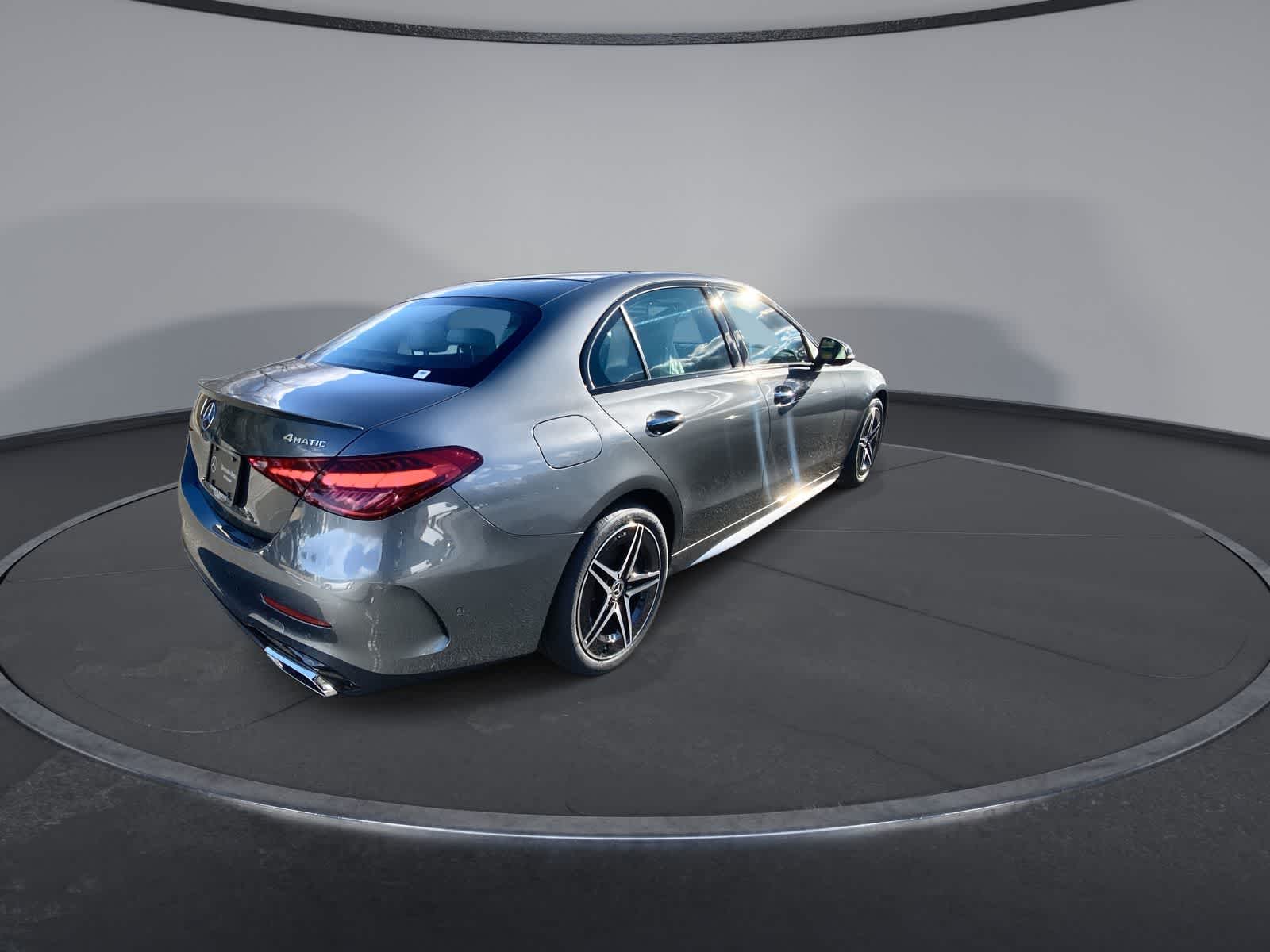 Thumbnail: 2025 Mercedes-Benz C-Class - 8