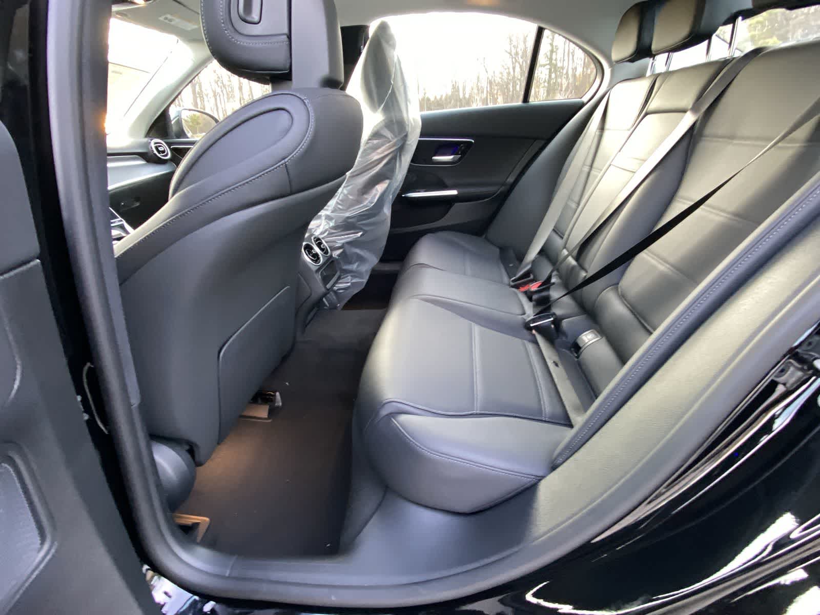 Thumbnail: 2025 Mercedes-Benz C-Class - 11