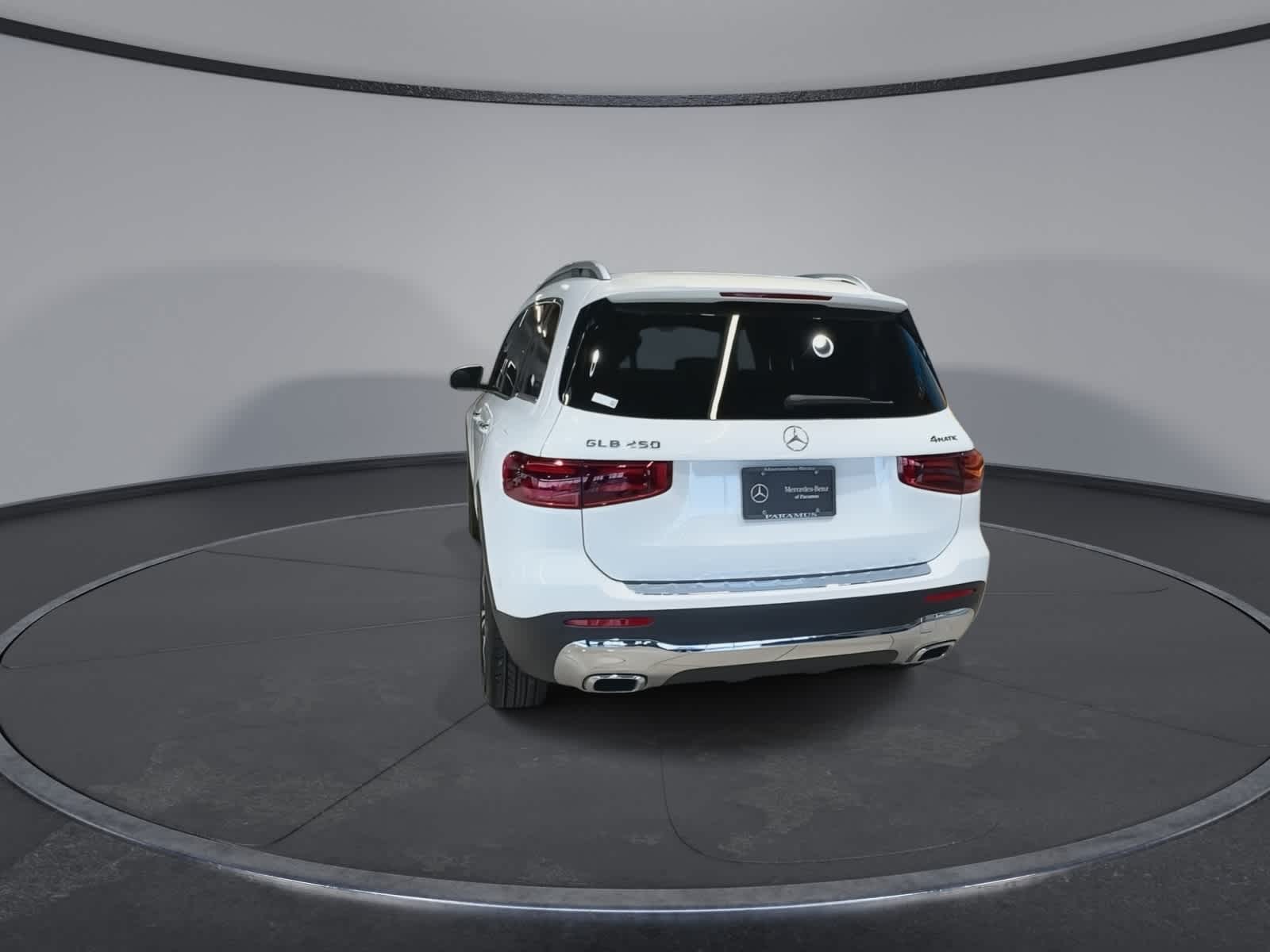 Thumbnail: 2026 Mercedes-Benz GLB - 9