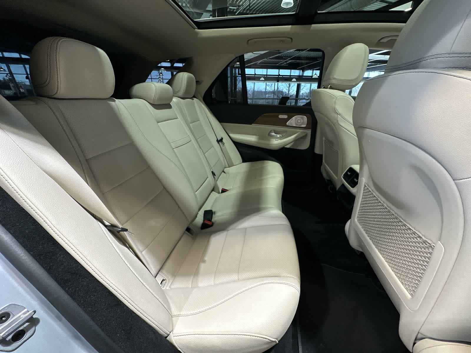 Thumbnail: 2022 Mercedes-Benz GLE - 25