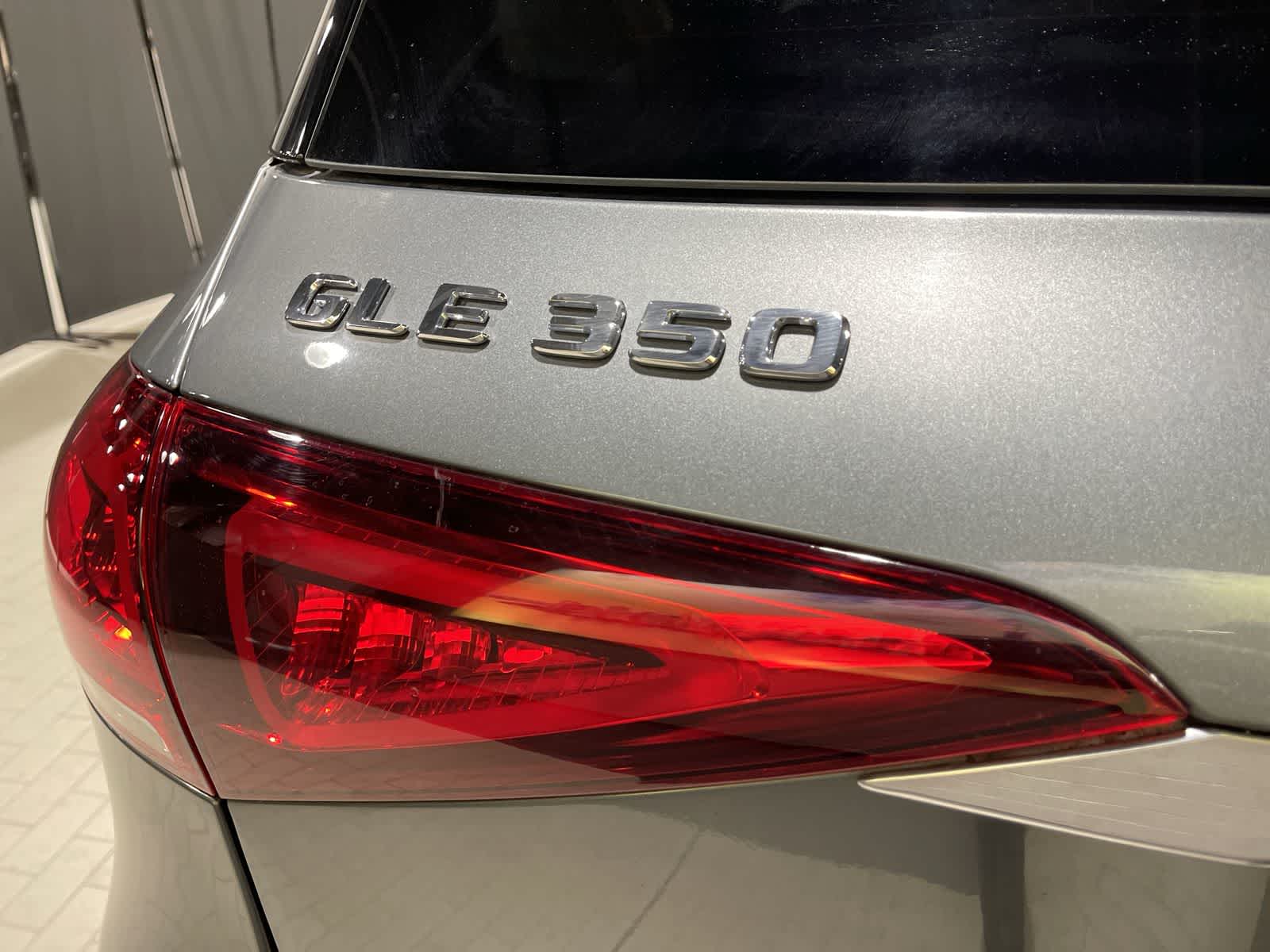 Thumbnail: 2022 Mercedes-Benz GLE - 19