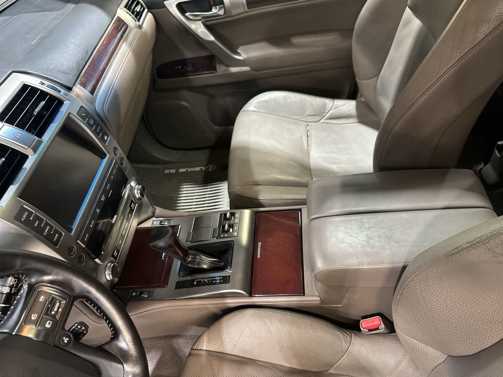 Thumbnail: 2019 Lexus GX - 28