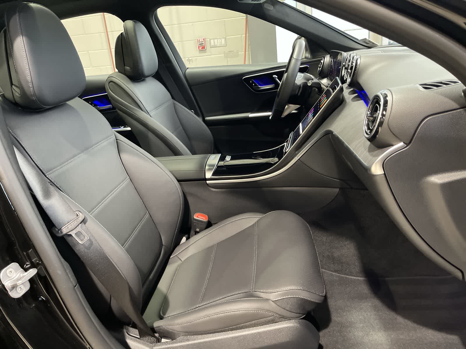 2025 Mercedes-Benz C-Class C 300 26