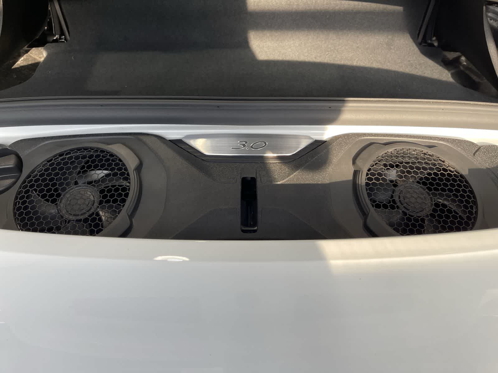 Thumbnail: 2020 Porsche 911 - 21