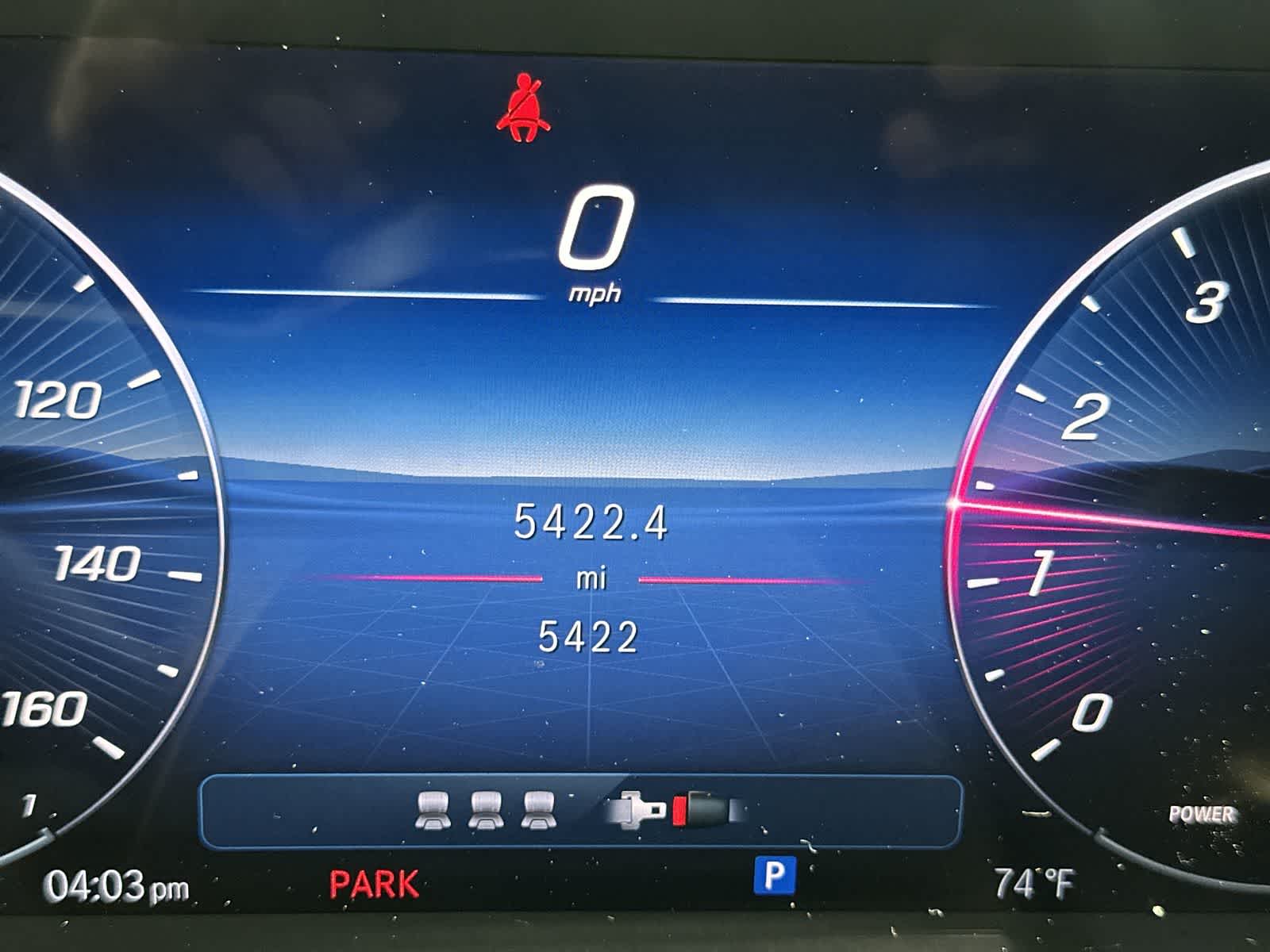 Thumbnail: 2025 Mercedes-Benz GLC - 30