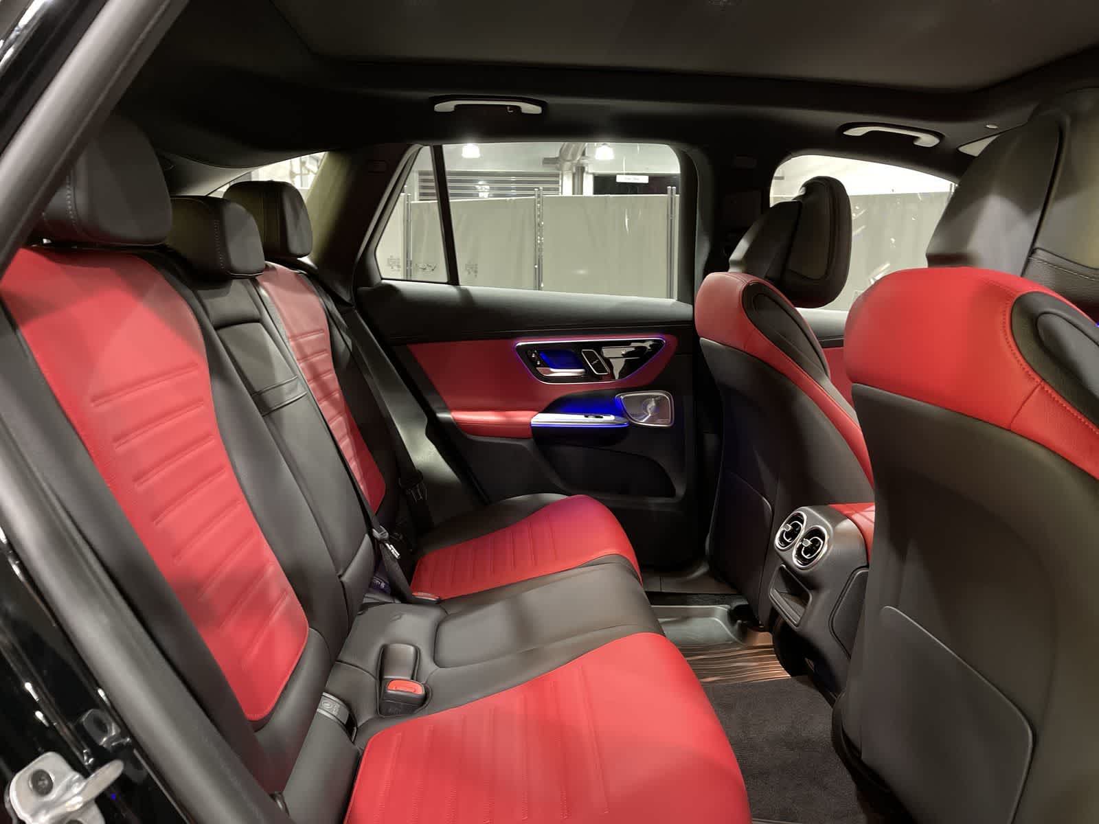 Thumbnail: 2024 Mercedes-Benz GLC - 25