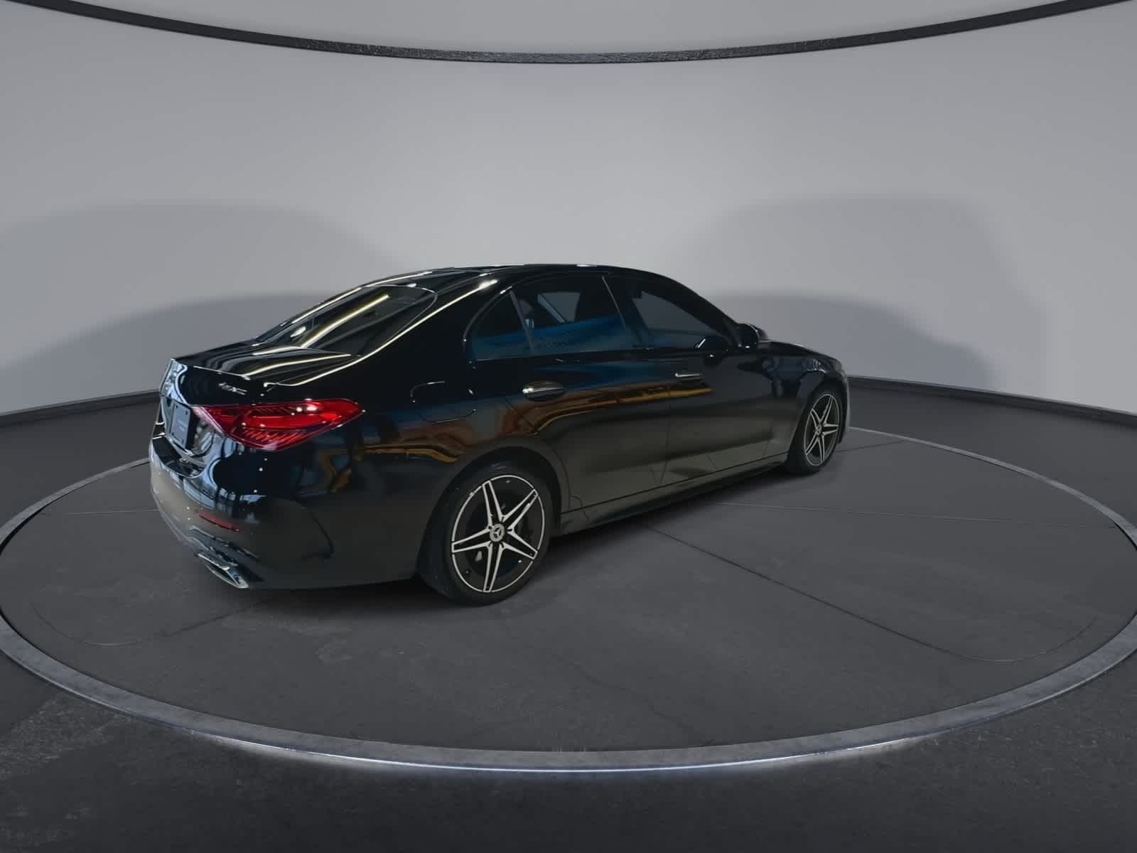 Thumbnail: 2024 Mercedes-Benz C-Class - 11