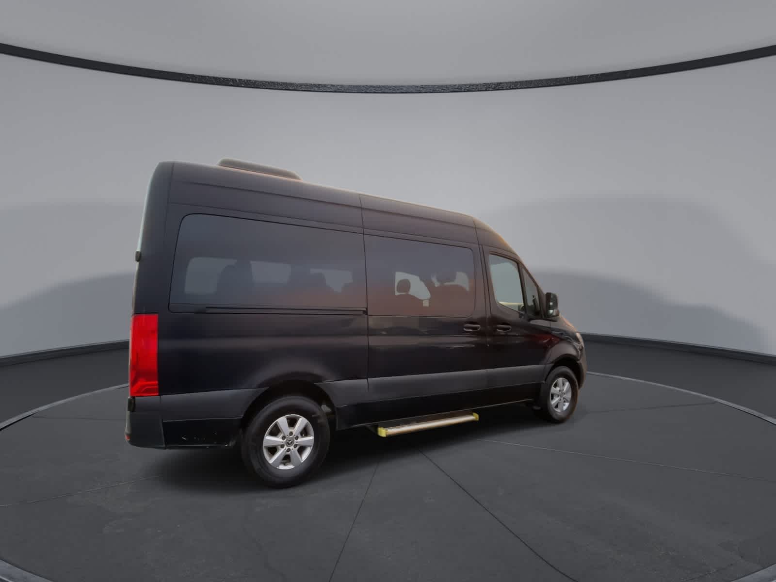 Thumbnail: 2019 Mercedes-Benz Sprinter - 12
