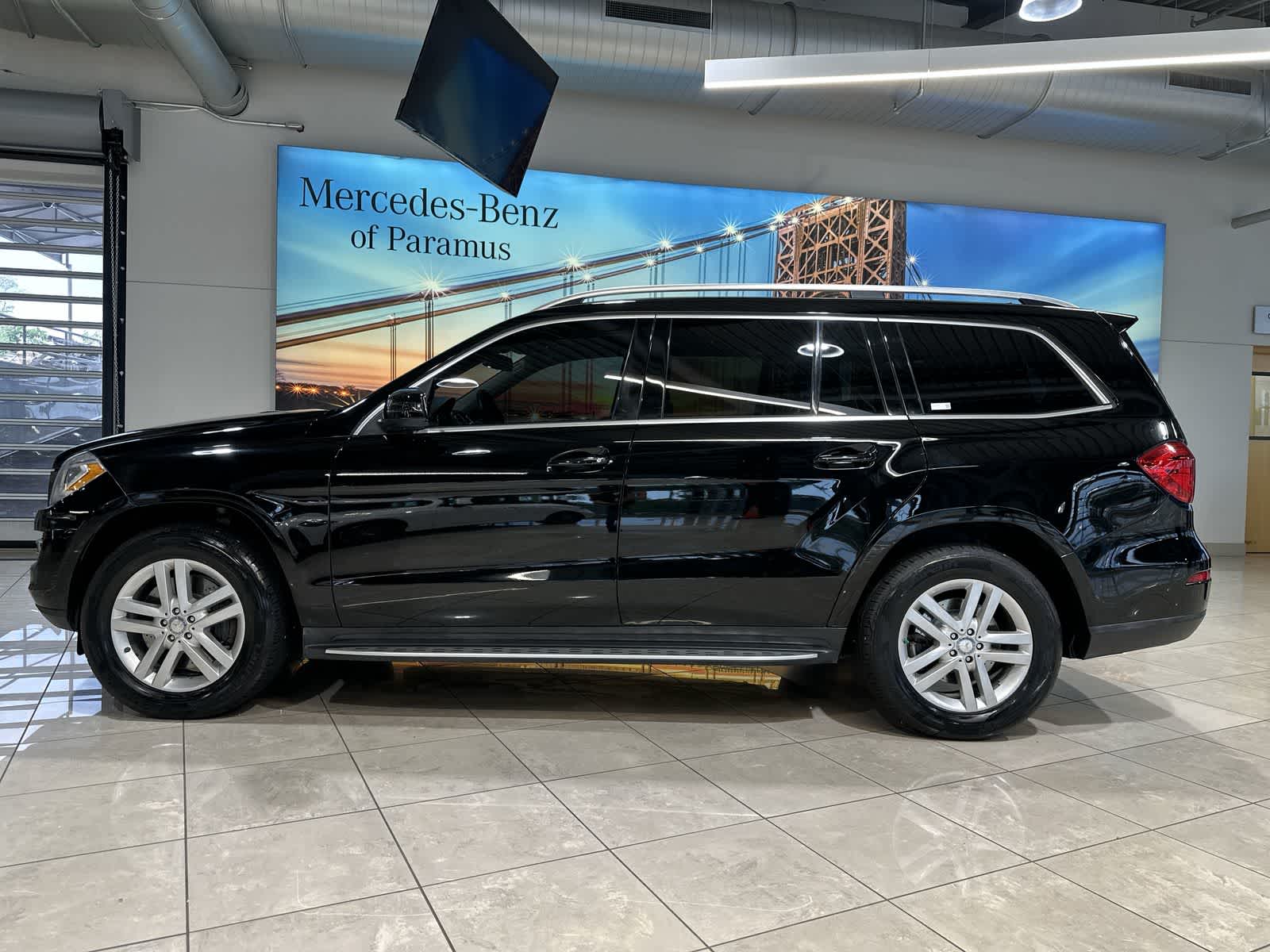 Thumbnail: 2013 Mercedes-Benz GL-Class - 15