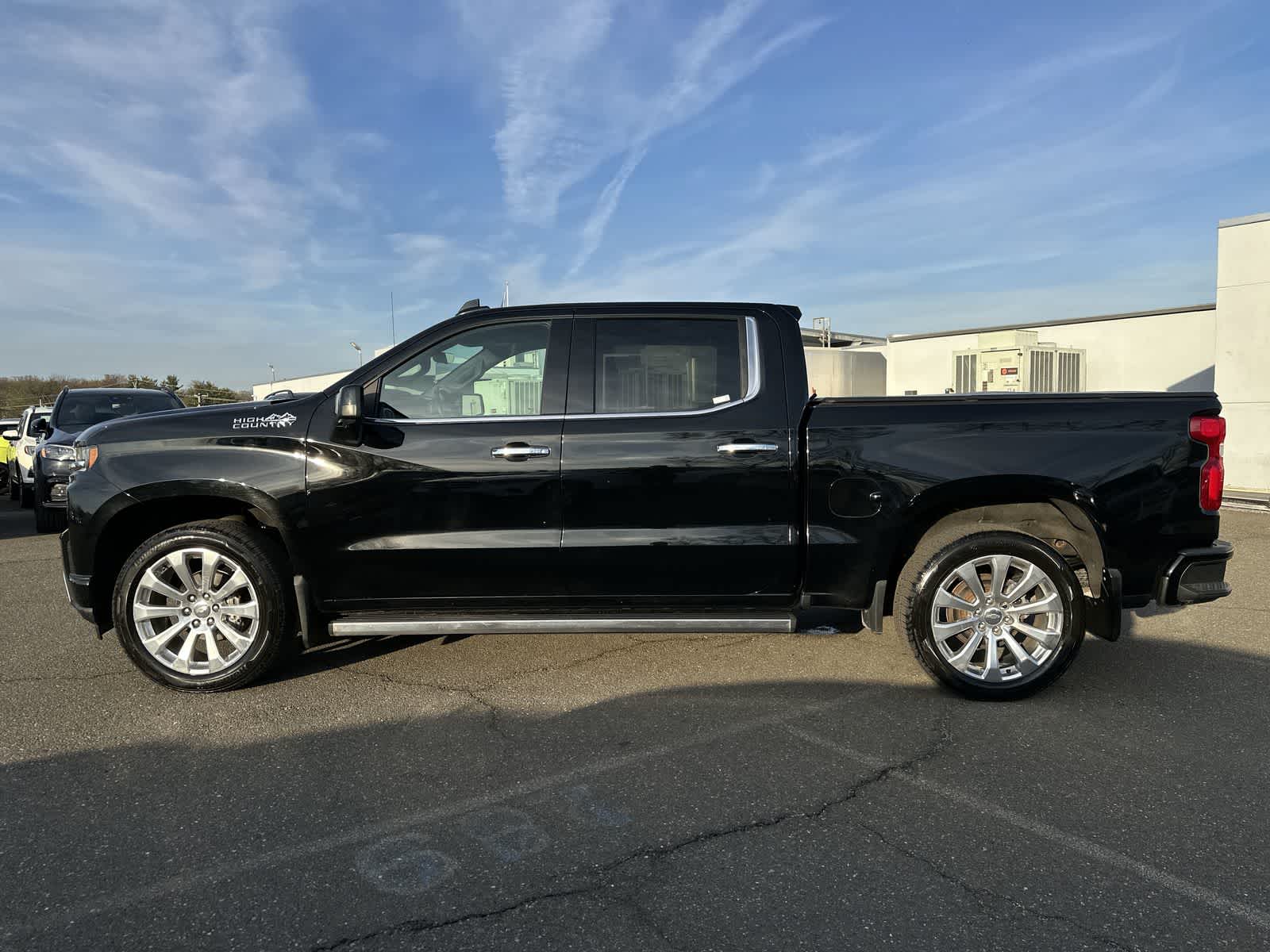 Thumbnail: 2021 Chevrolet Silverado 1500 - 15